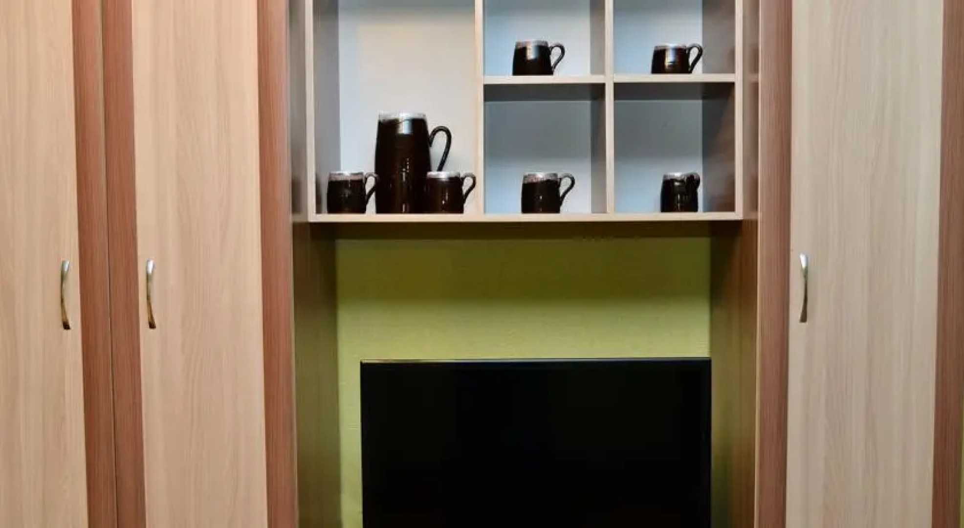 Richhouse on Alihanova 40