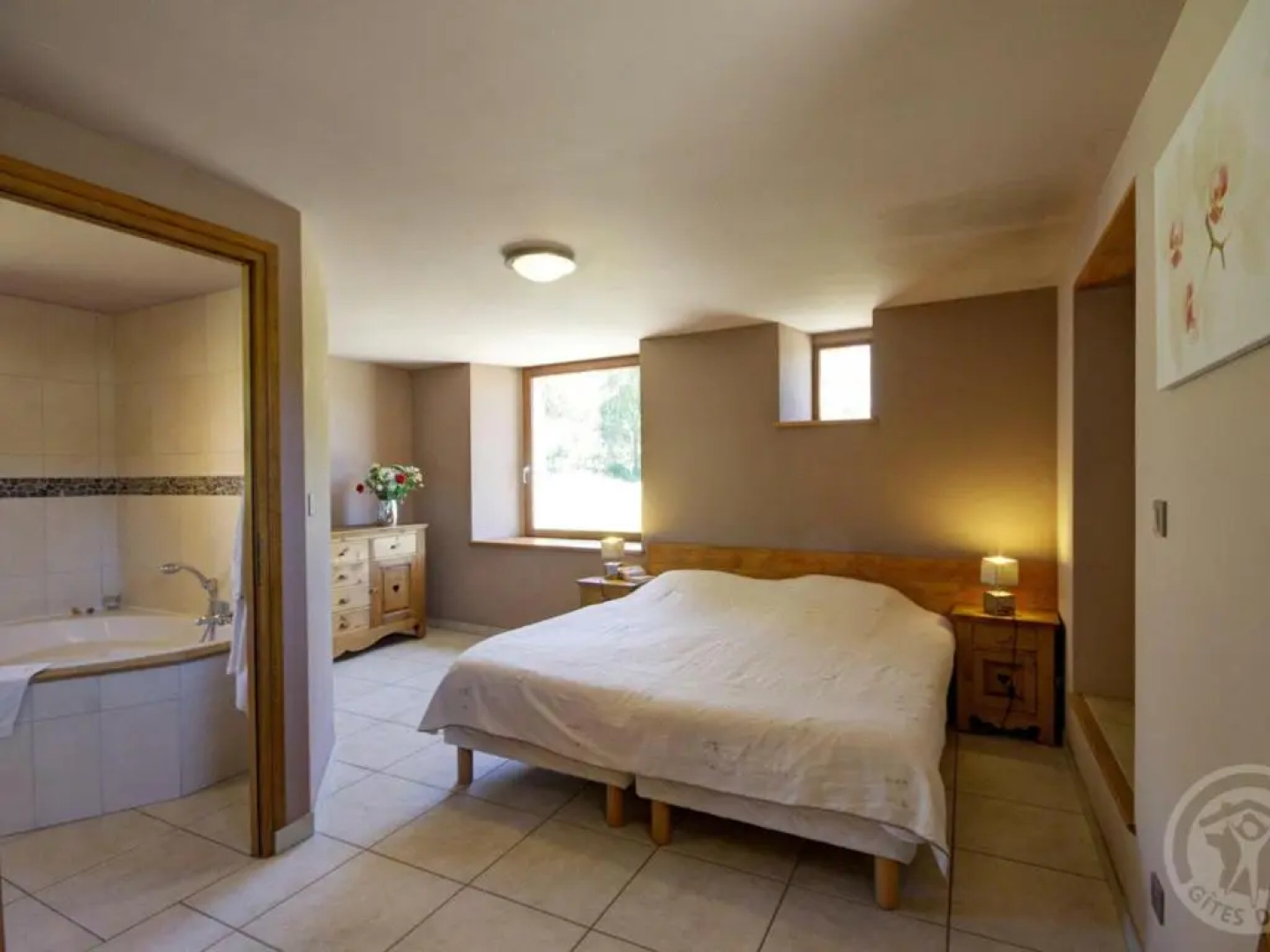 Gîte Croizet-sur-Gand, 7 pièces, 12 personnes - FR-1-496-25