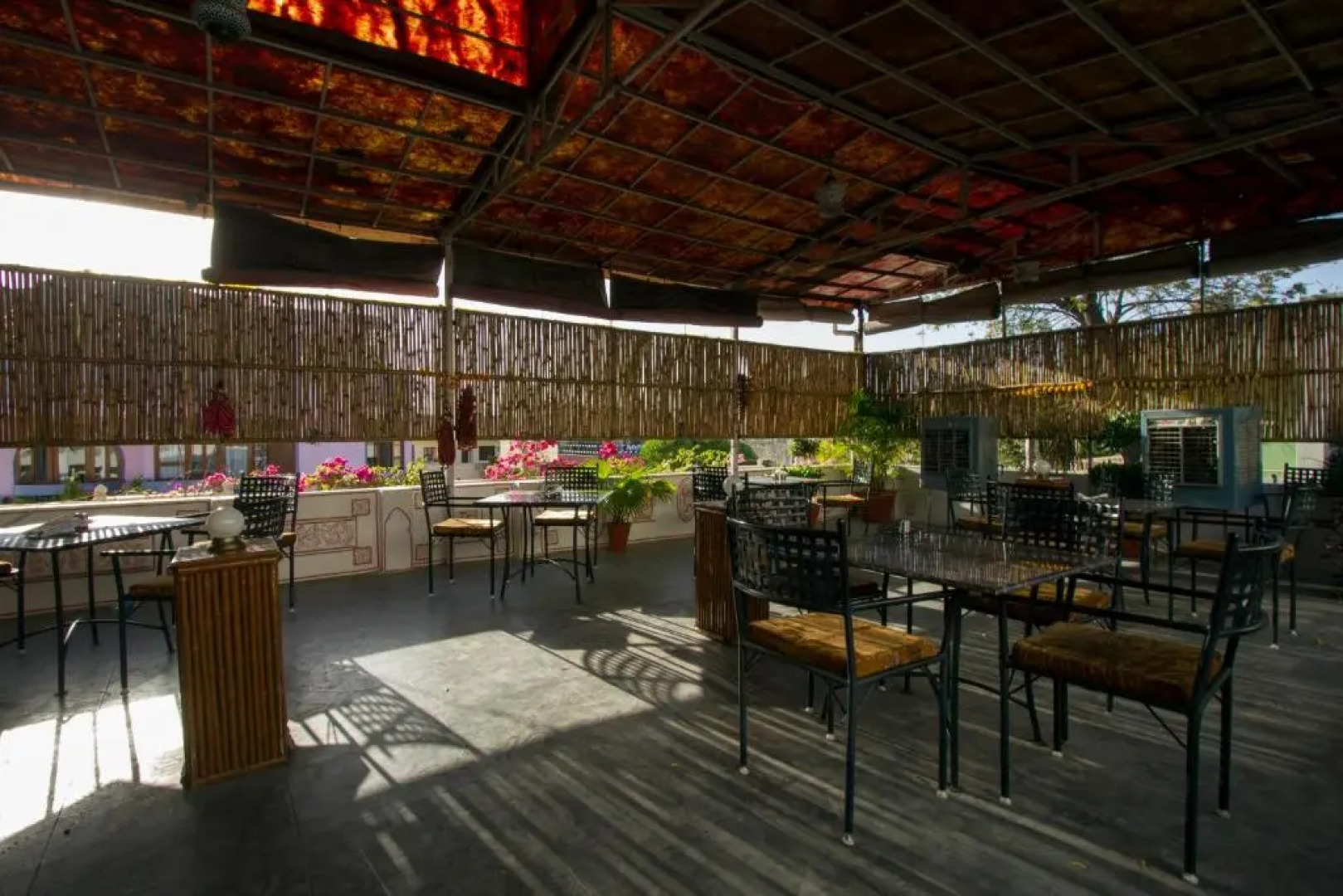 Chitra Katha - A Story Per Stay