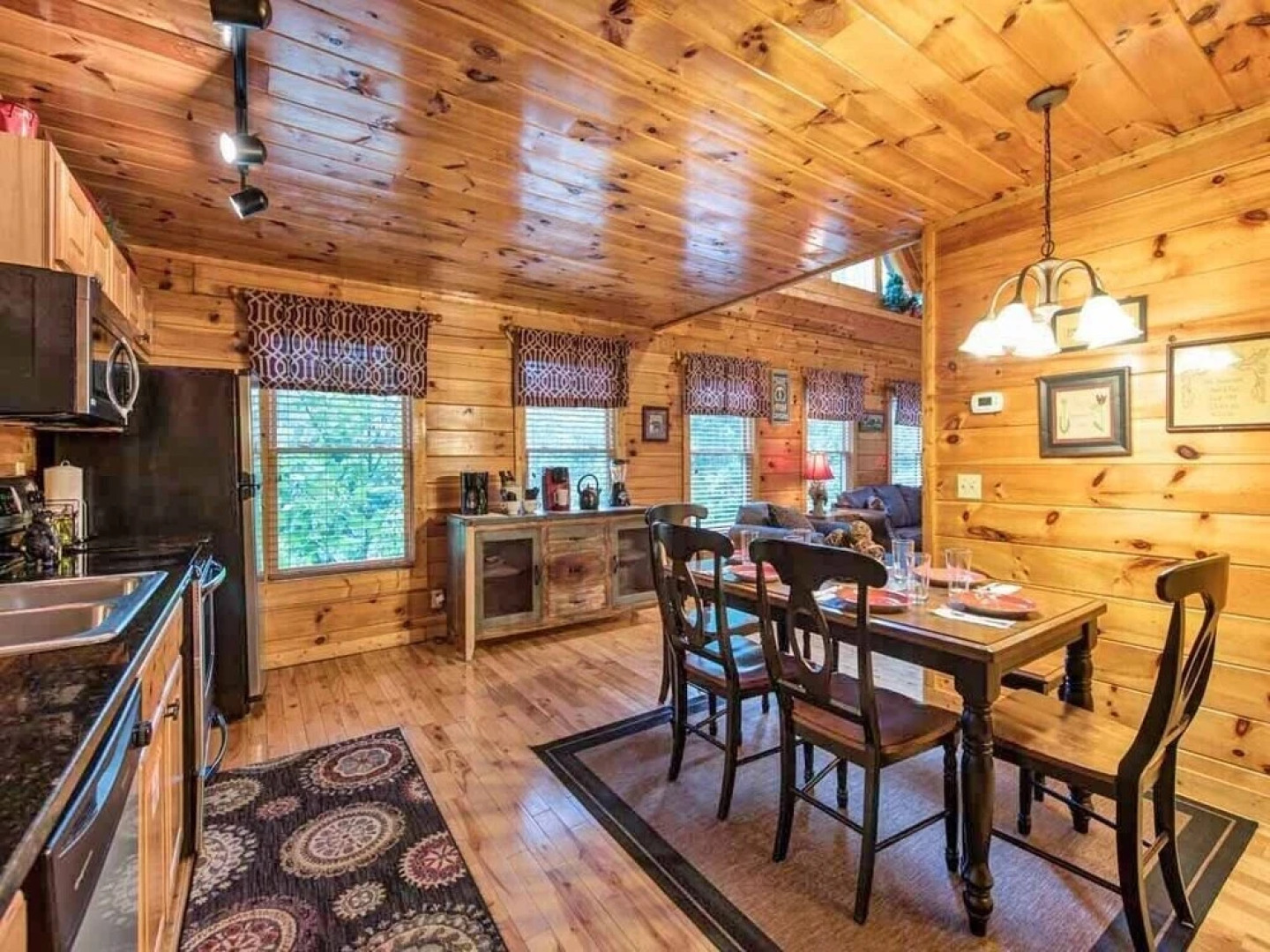 Makin Memories - Two Bedroom Cabin