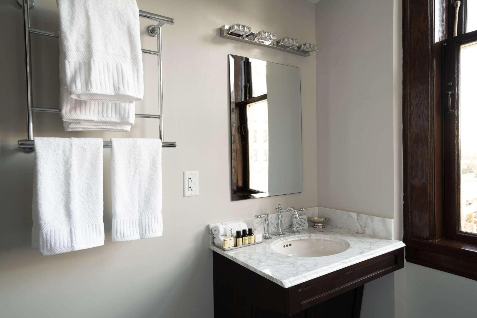 The Esquire Hotel Downtown Gastonia, an Ascend Collection Hotel