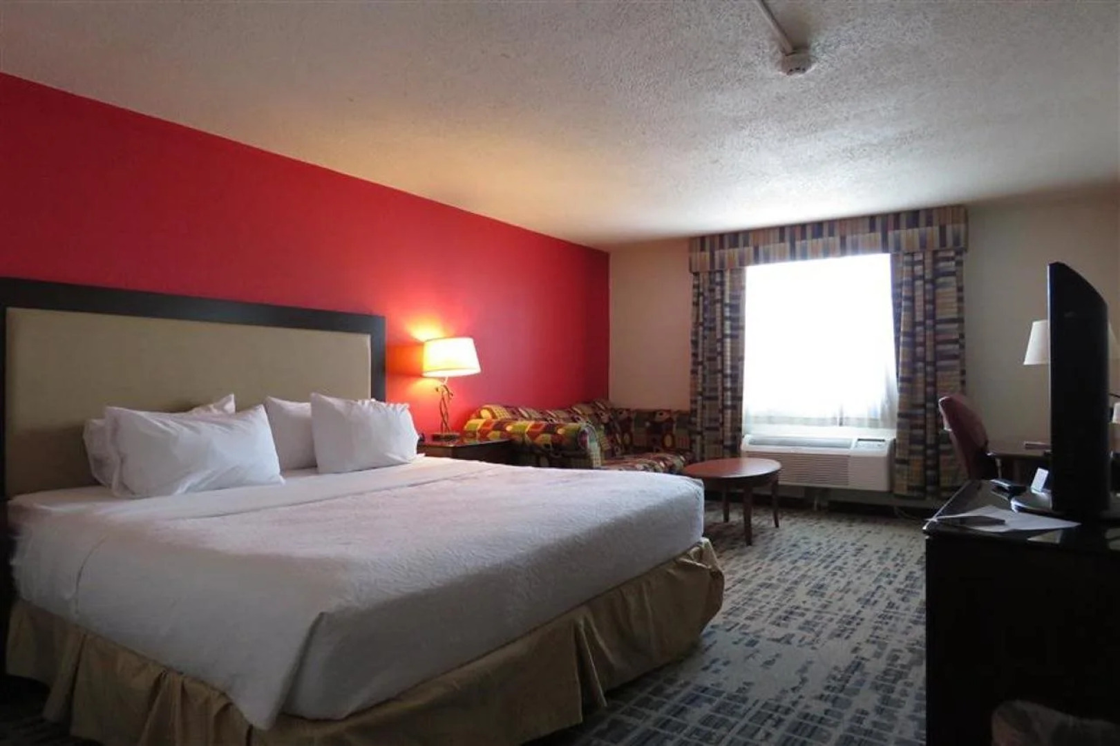 American Inn and Suites Ferndale