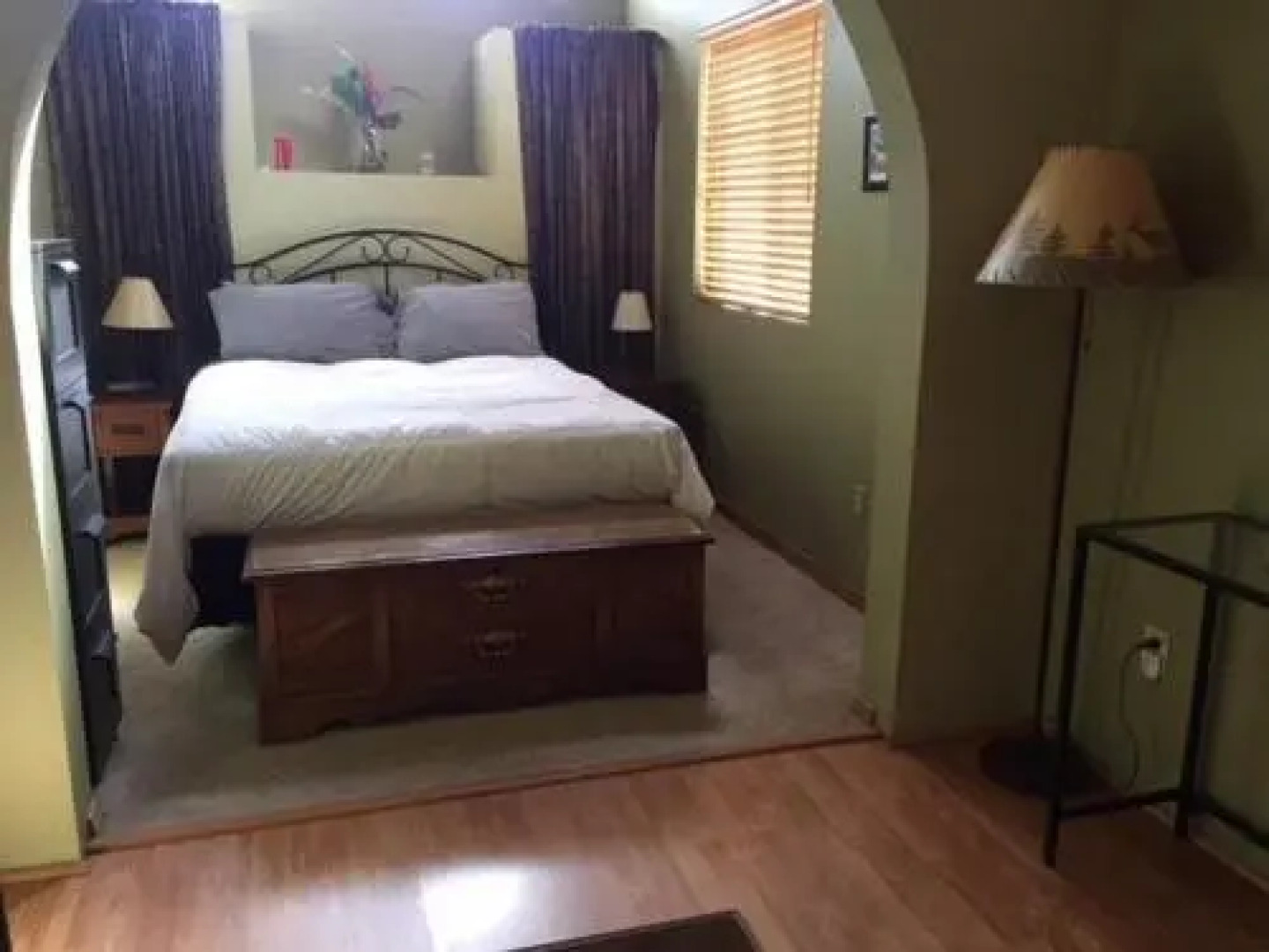 Waveseeker, Homes at White Salmon