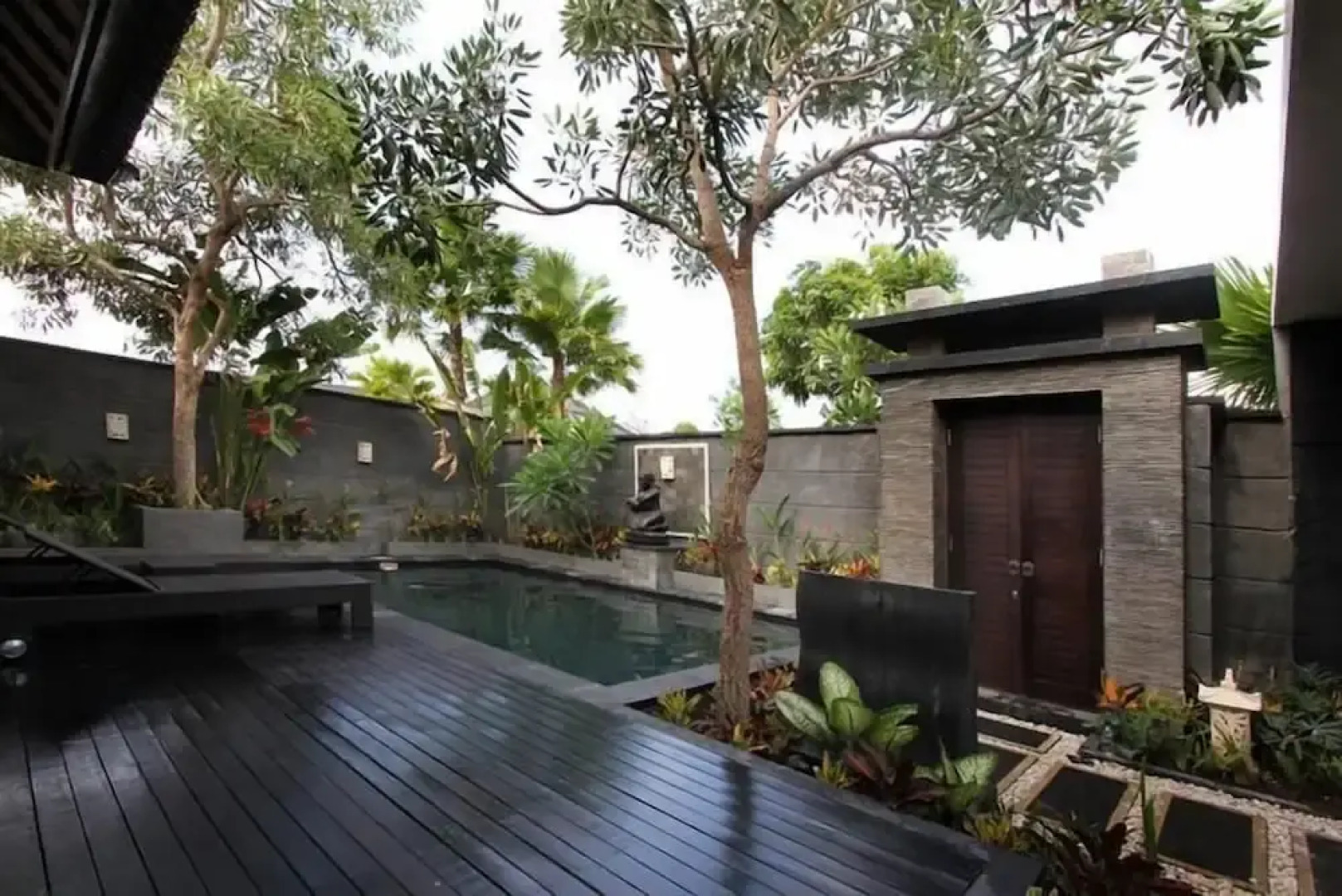 Gino Feruci Villa Lovina