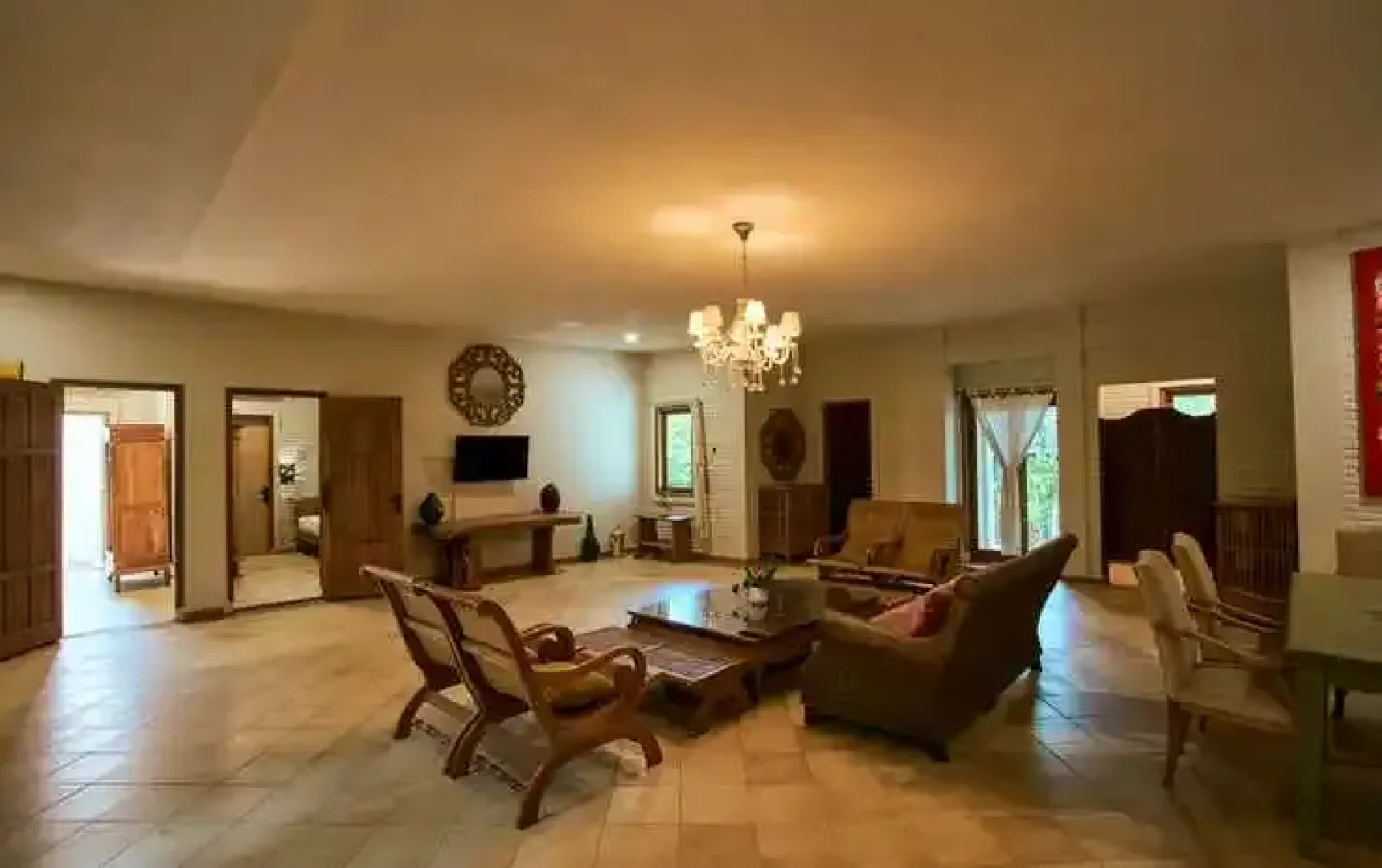 Tlogo Resort & Goa Rong View