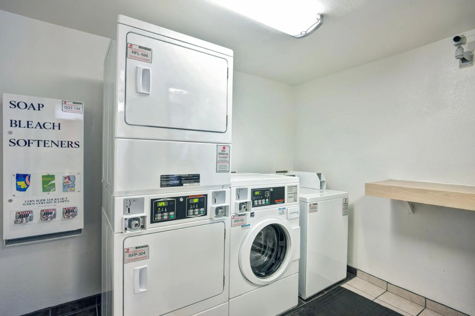 Travelodge by Wyndham Fayetteville