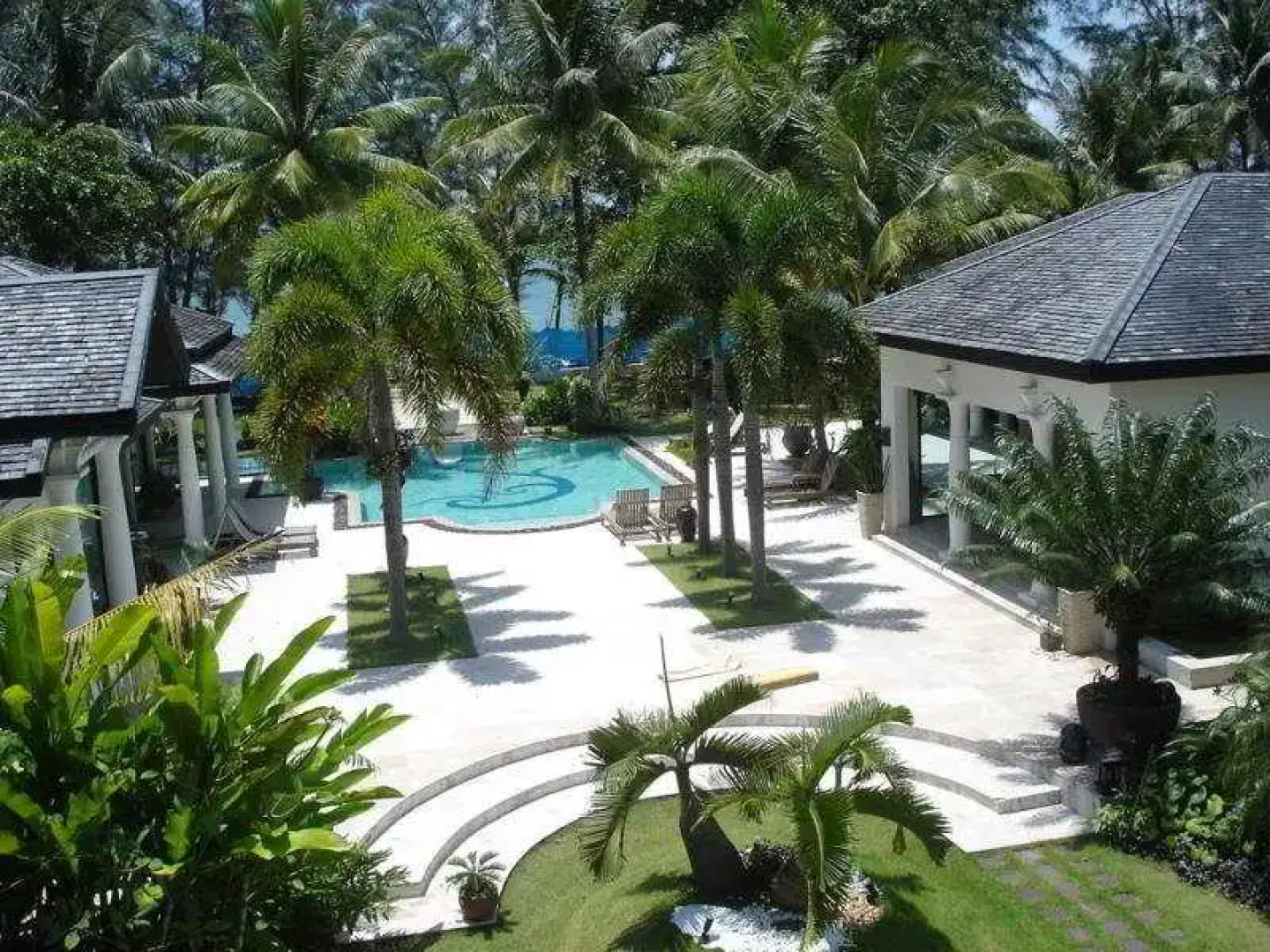Luckanawadee Beach Resort Khao Lak