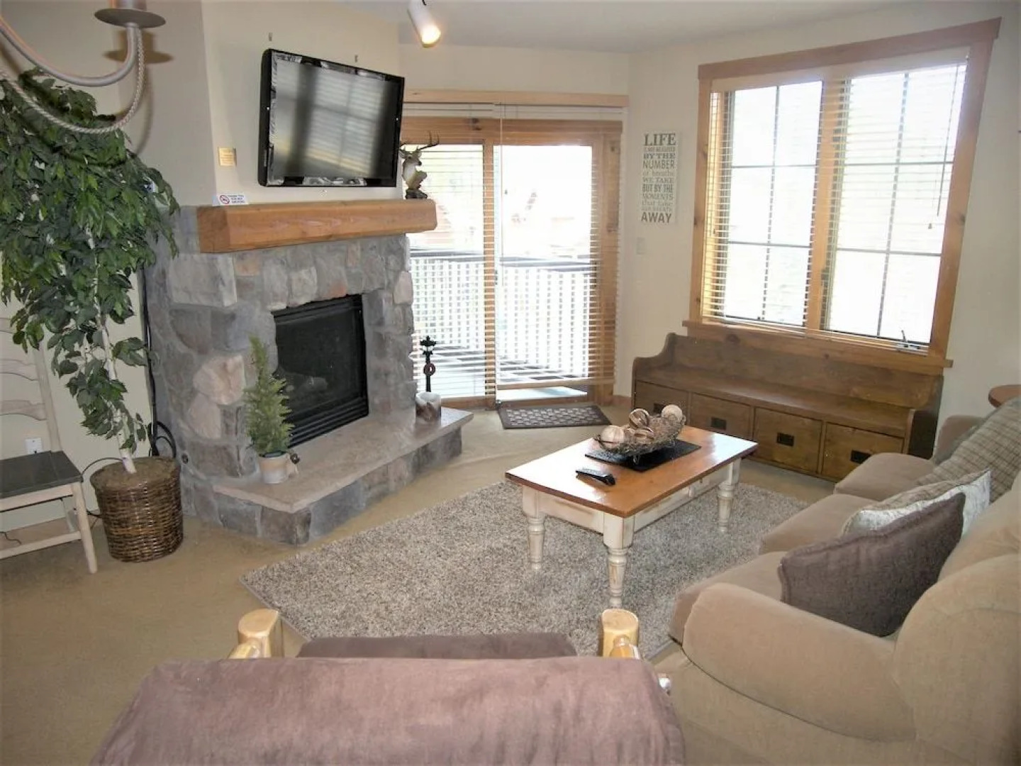 Dakota Lodge 2 Bed 2 Bath