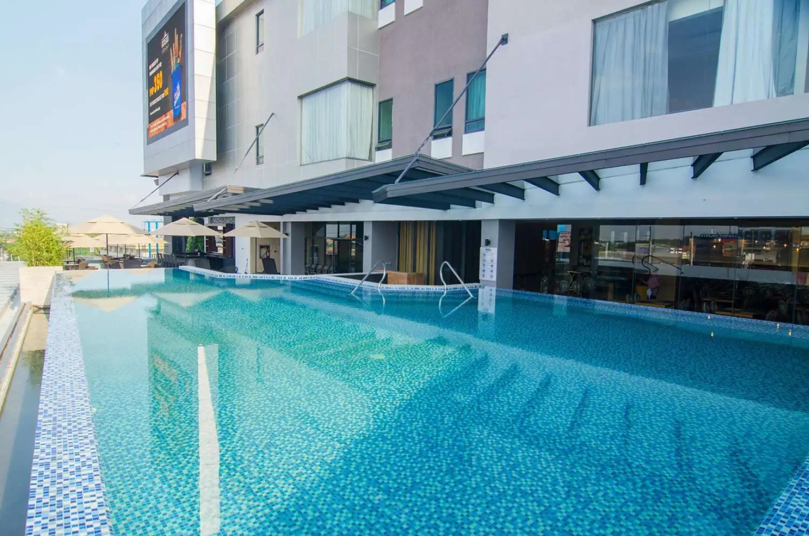 Best Western Plus Metro Clark