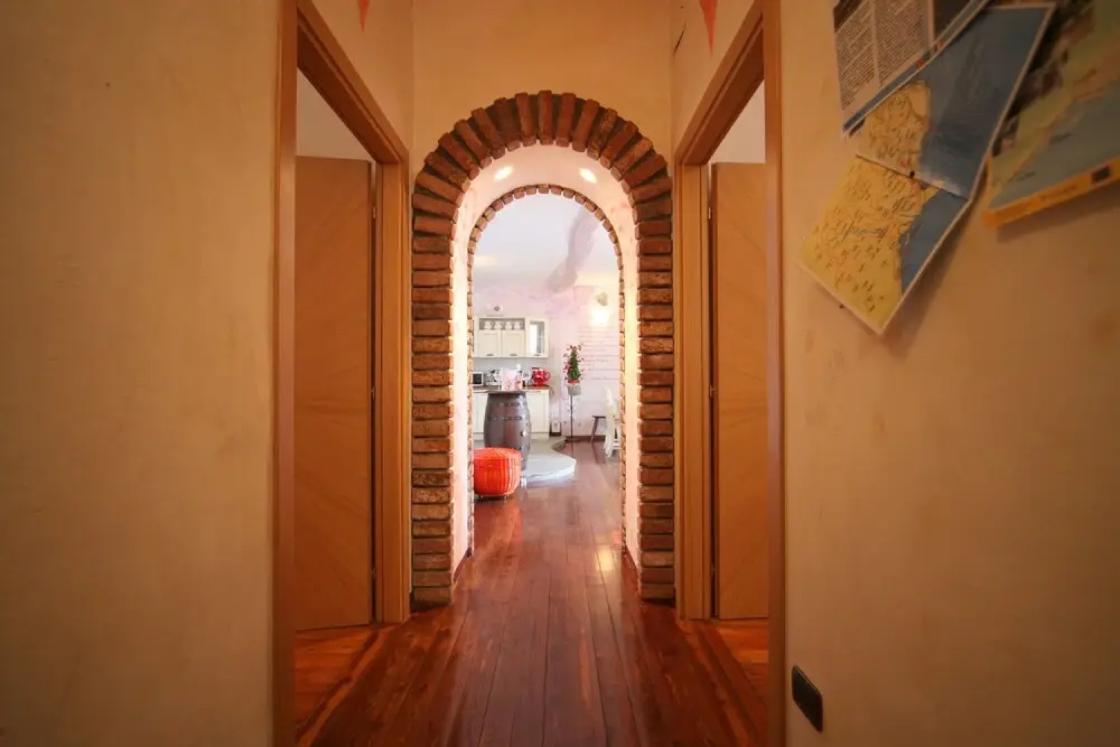 Azalea & Glicine House