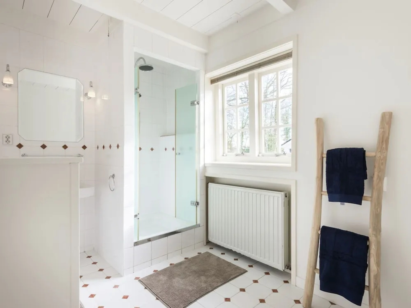 Massive, Historic Villa With a Convenient and Central Location Along the Coast