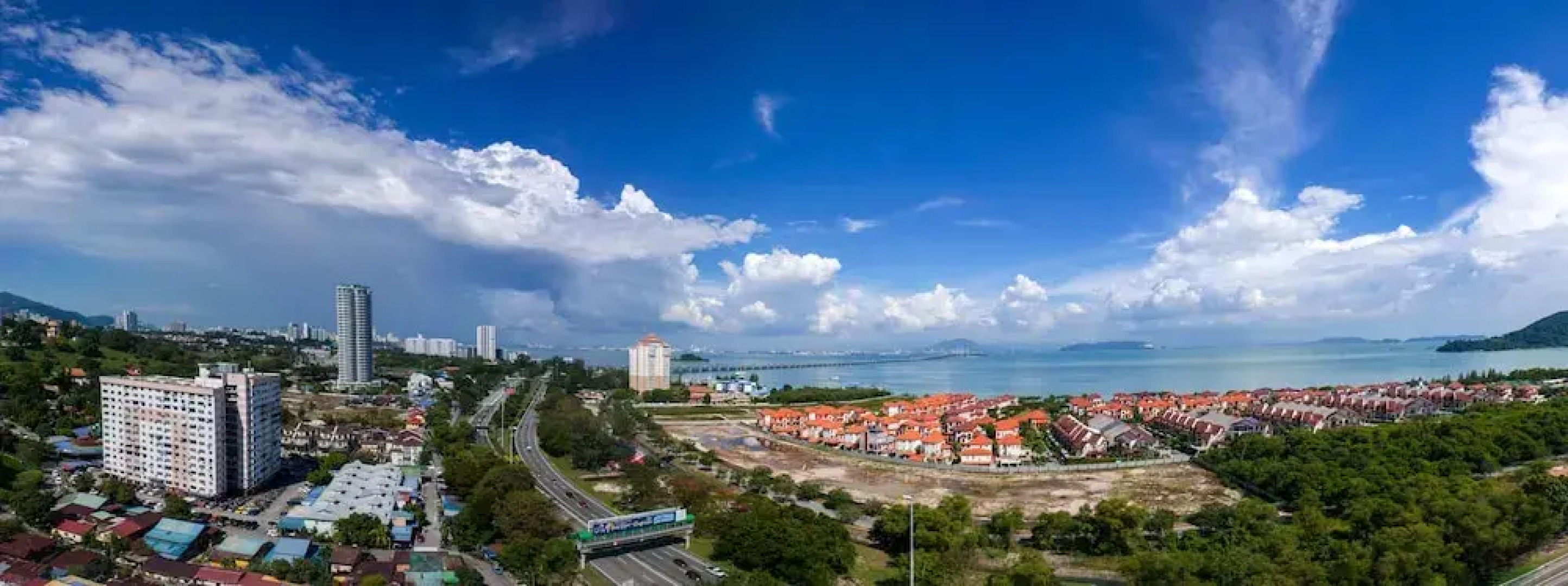 Panoramic 180 Cozy Suite by D Imperio Homestay