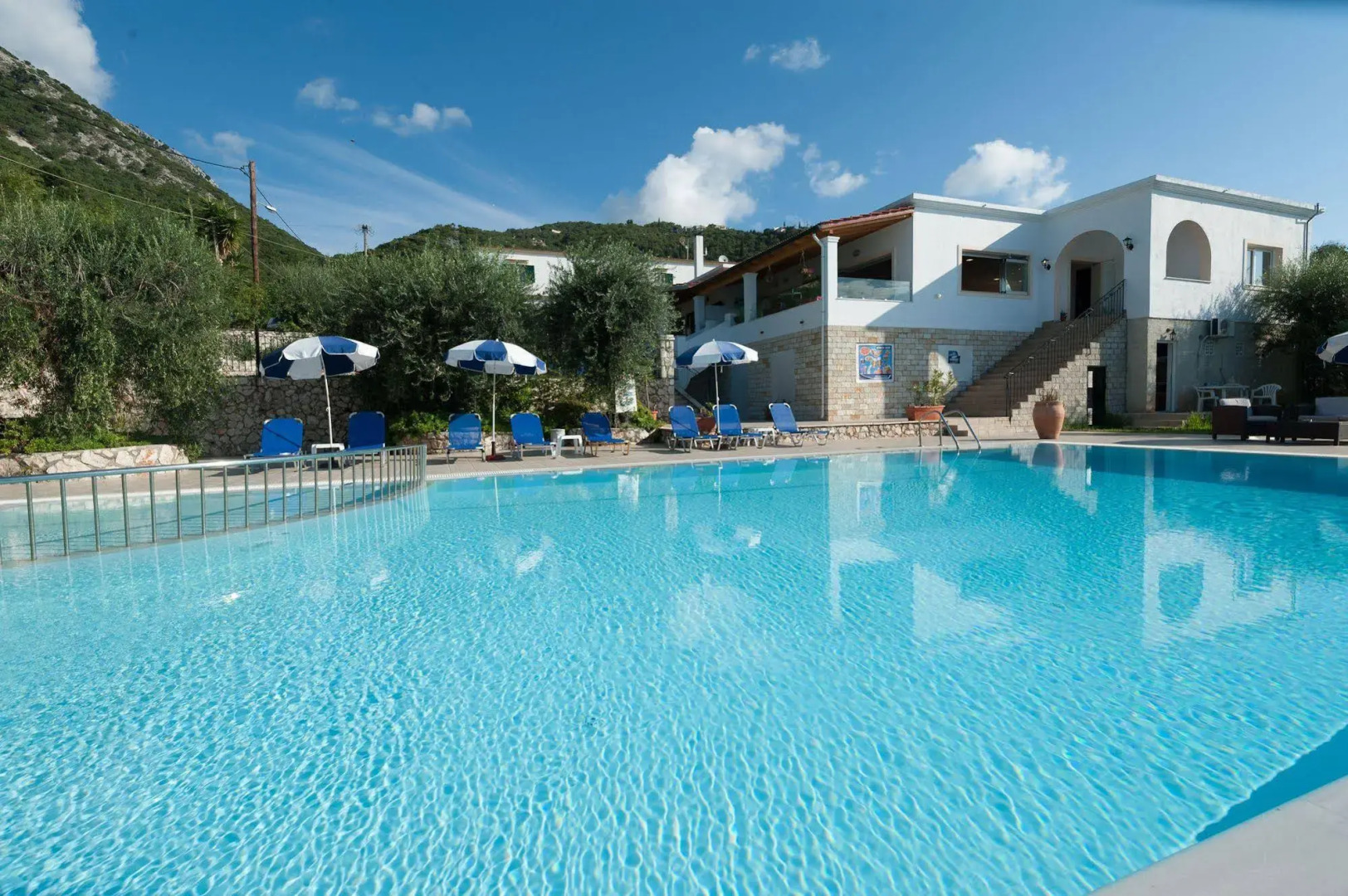 Crystal Blue Aparthotel