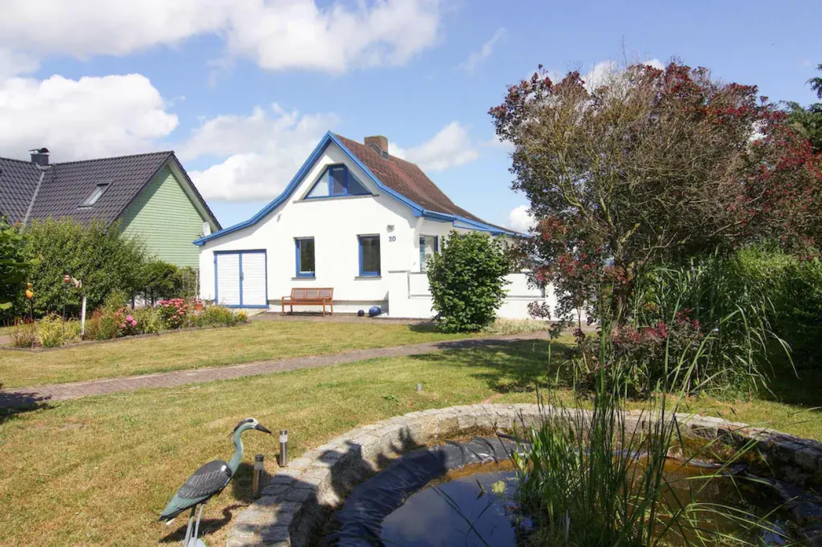 Holiday House, Barth