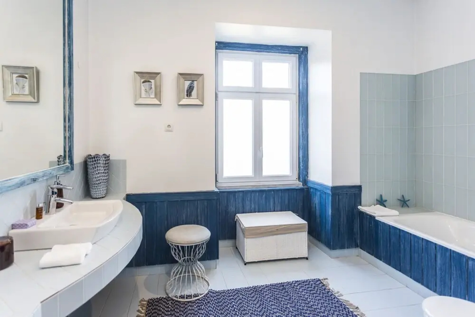 Seafront Manor by Cadenzalux