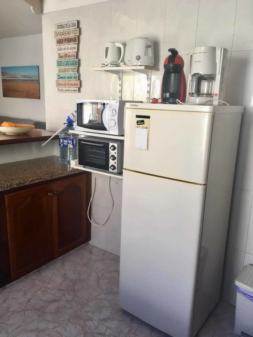 La Casa del Sol, Abades