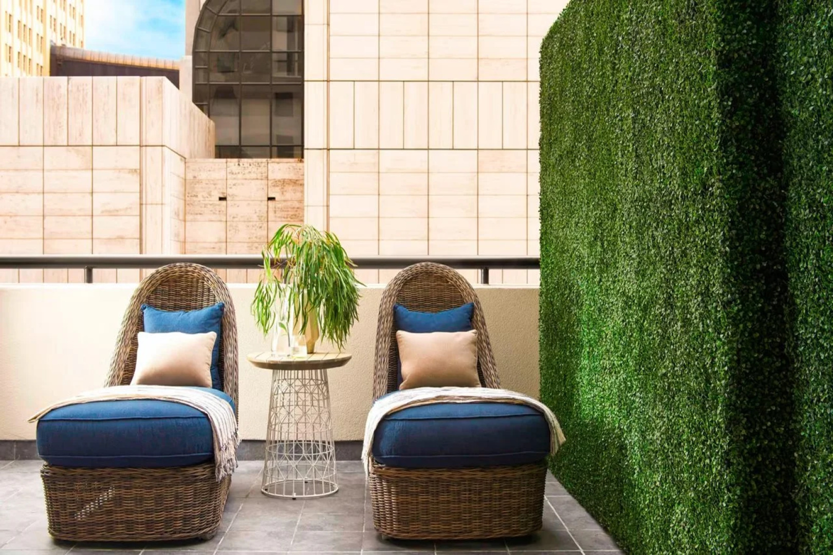 The Adolphus, Autograph Collection