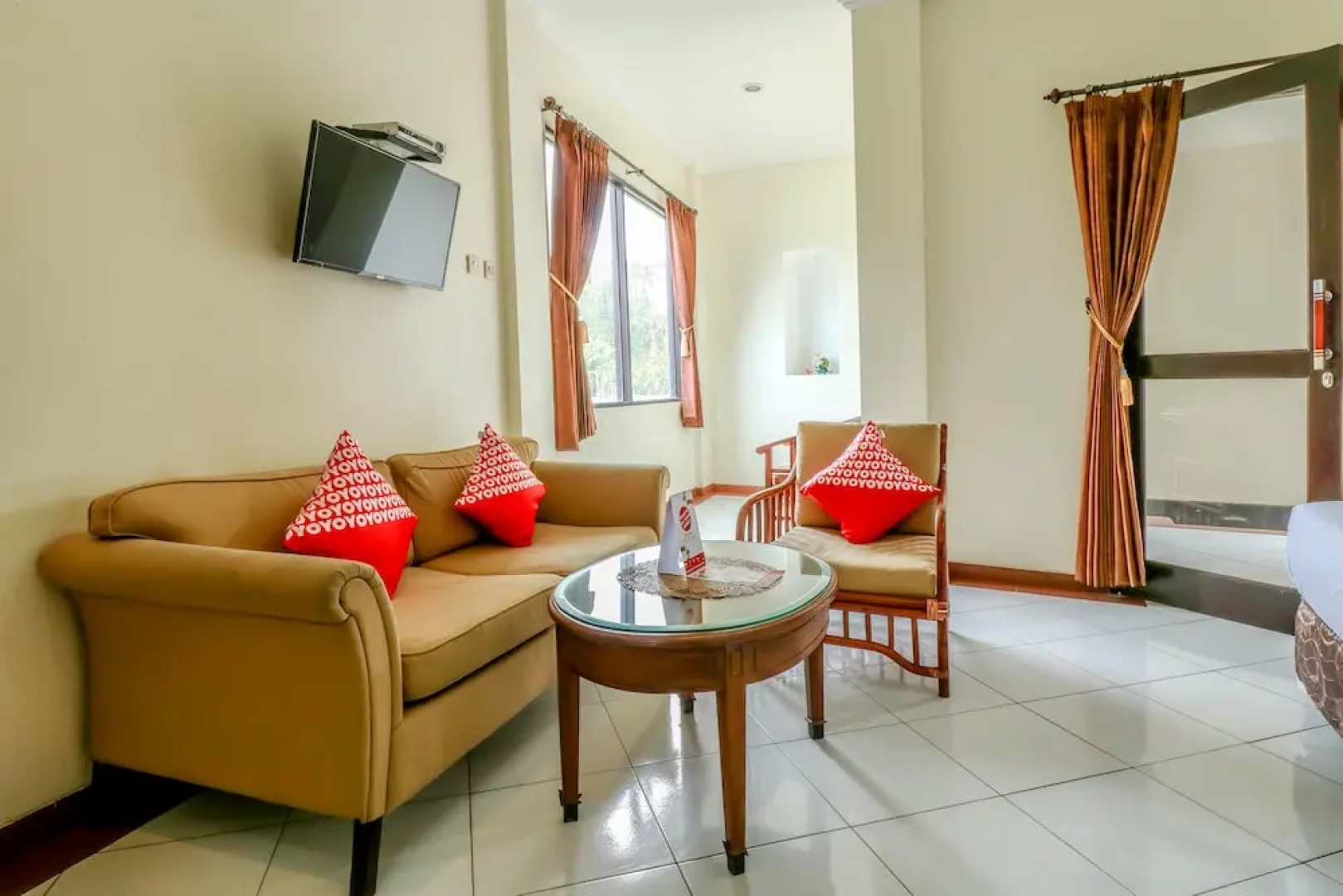 OYO 1166 Hotel Melati 2