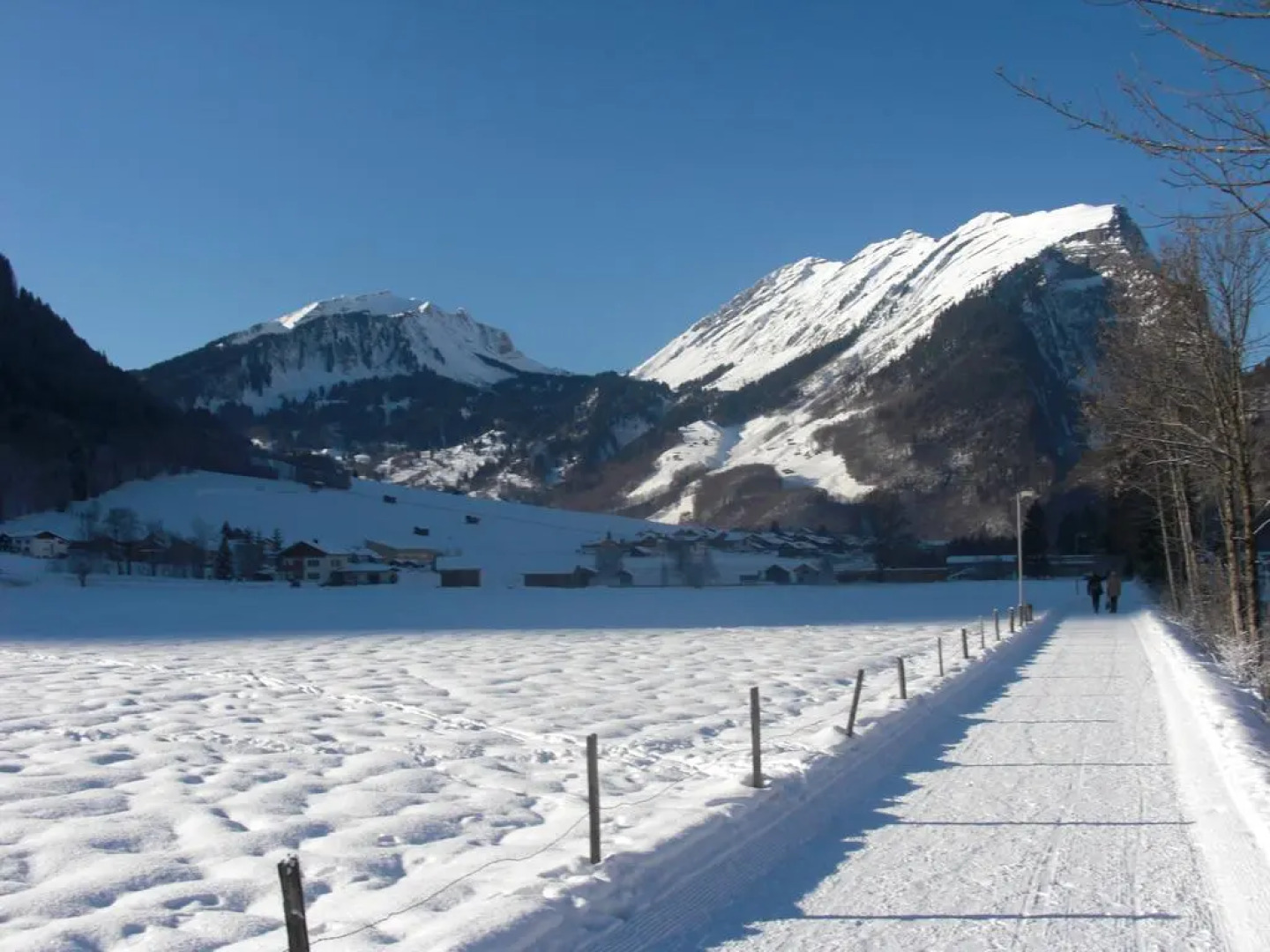 Das Schiff in den Bergen