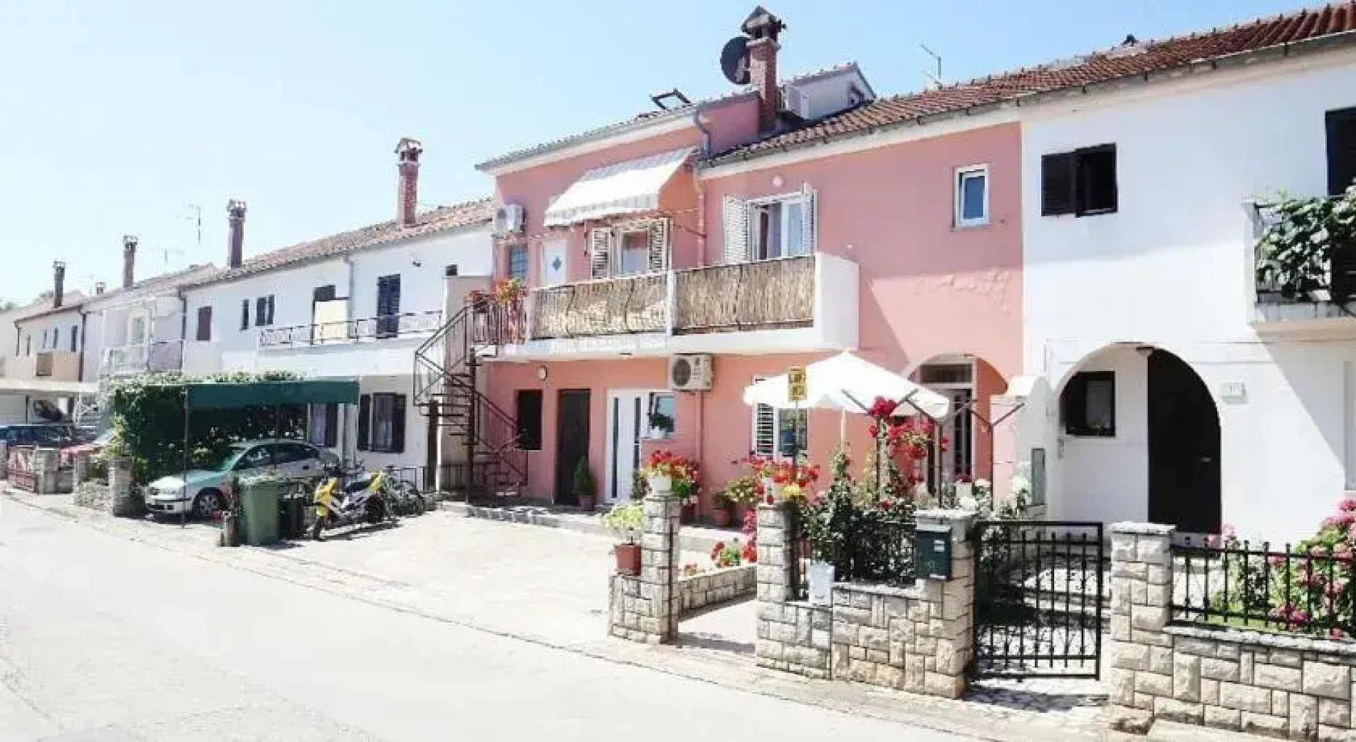 Apartment Ljiljana 290