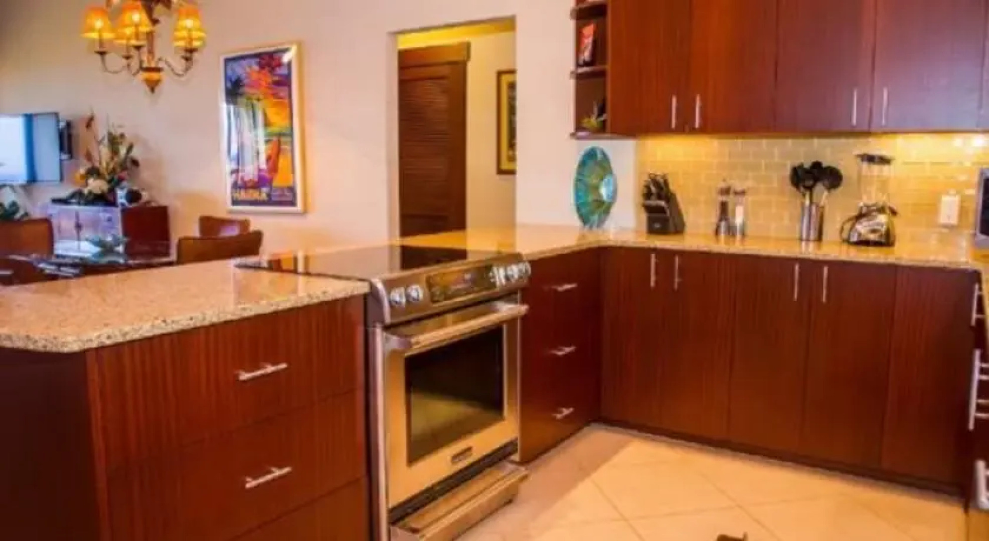 RedAwning Nihi Kai 826