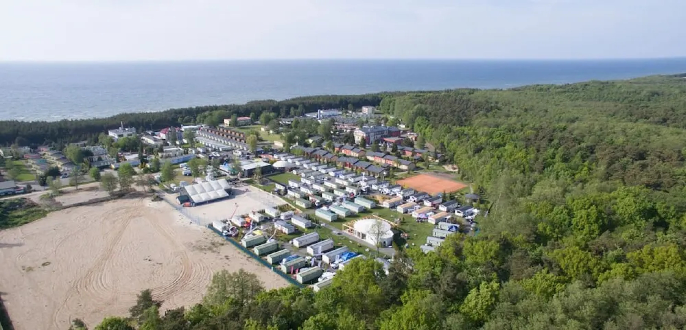 Holiday Camping Resort Domki Lazy