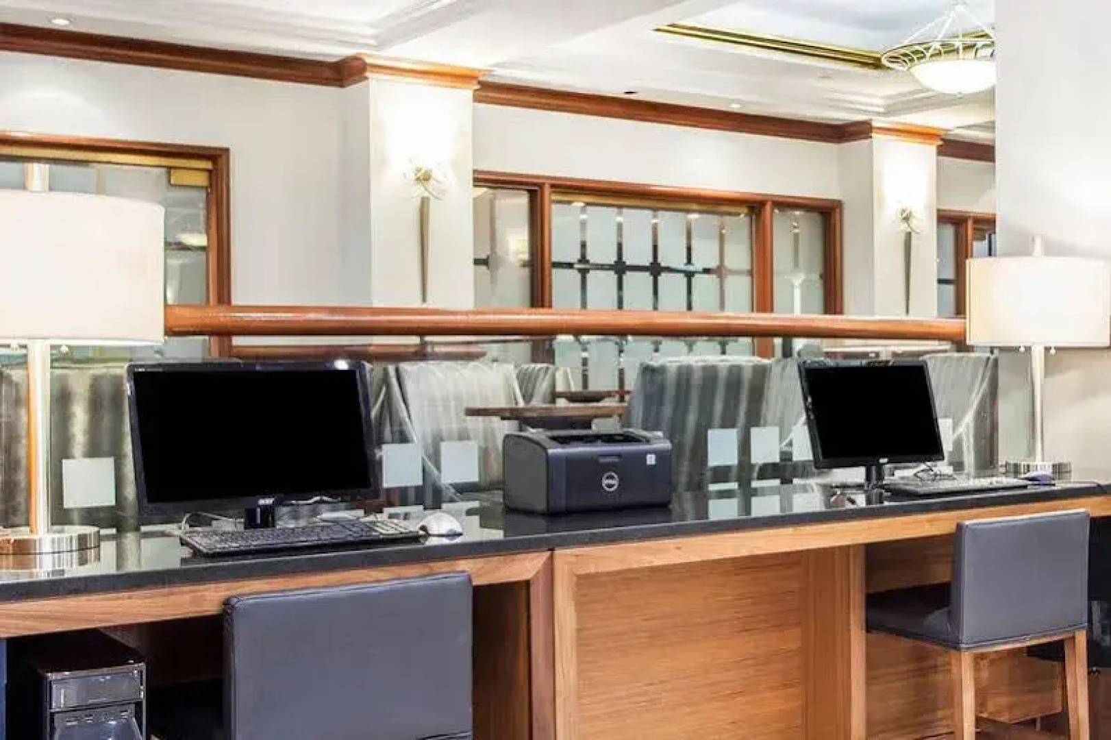 Clarion Hotel Empire Meadowlands