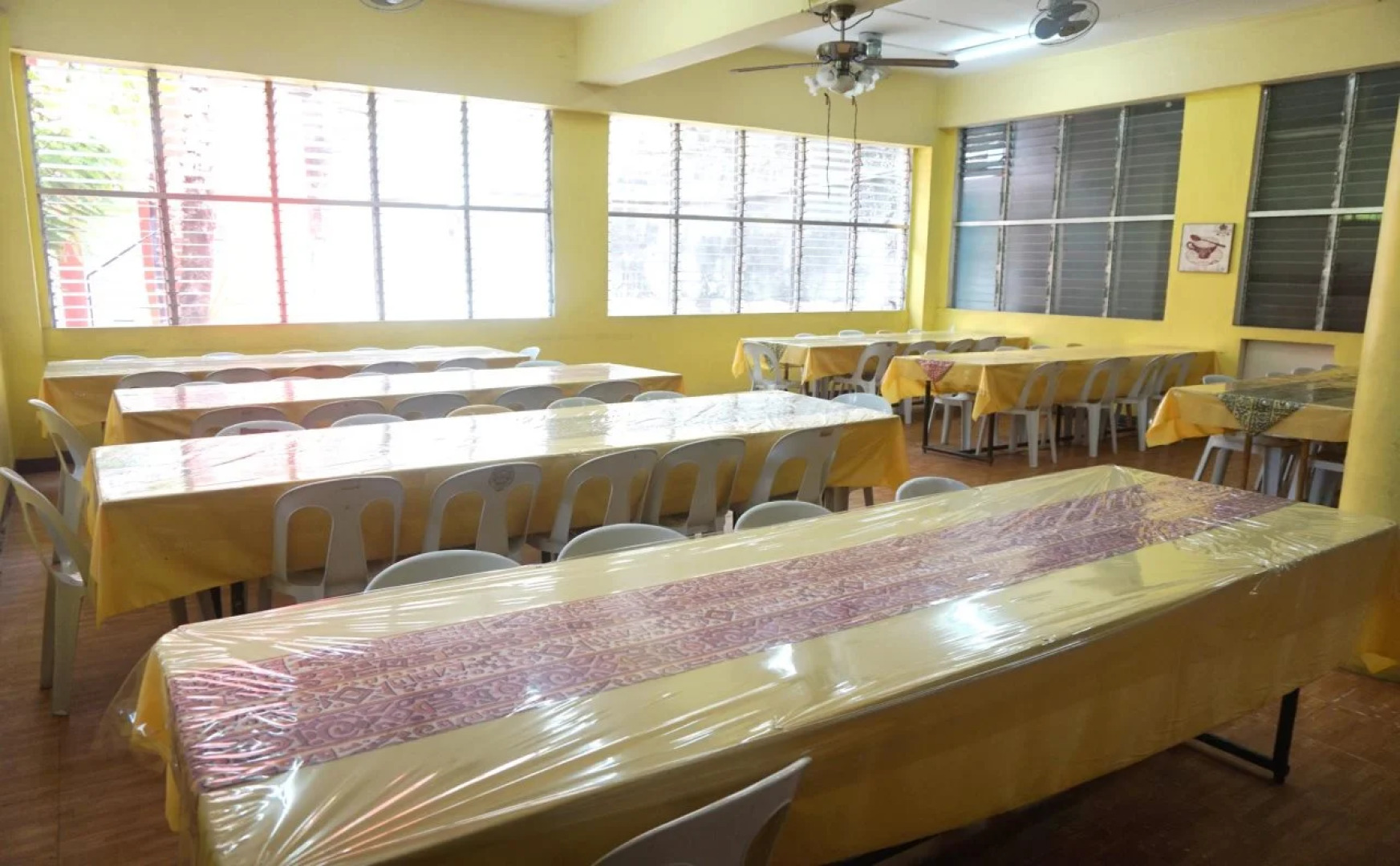 E-mo Dormitory - Hostel