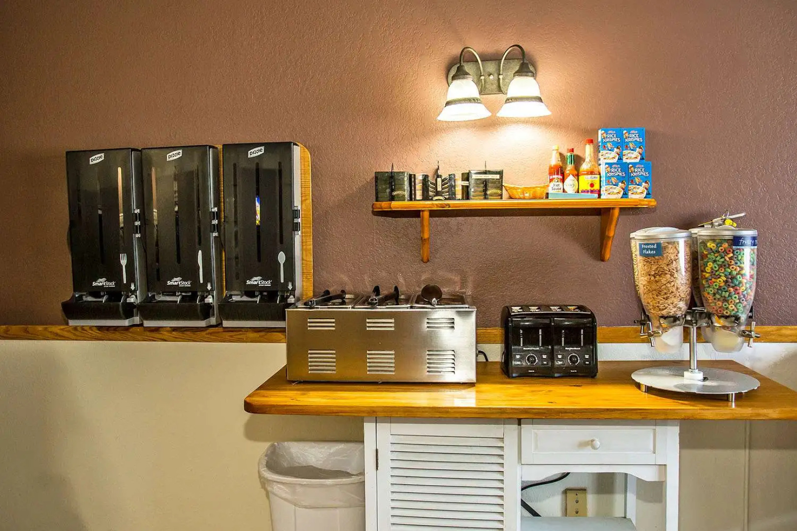 Americas Best Value Inn & Suites Detroit Lakes