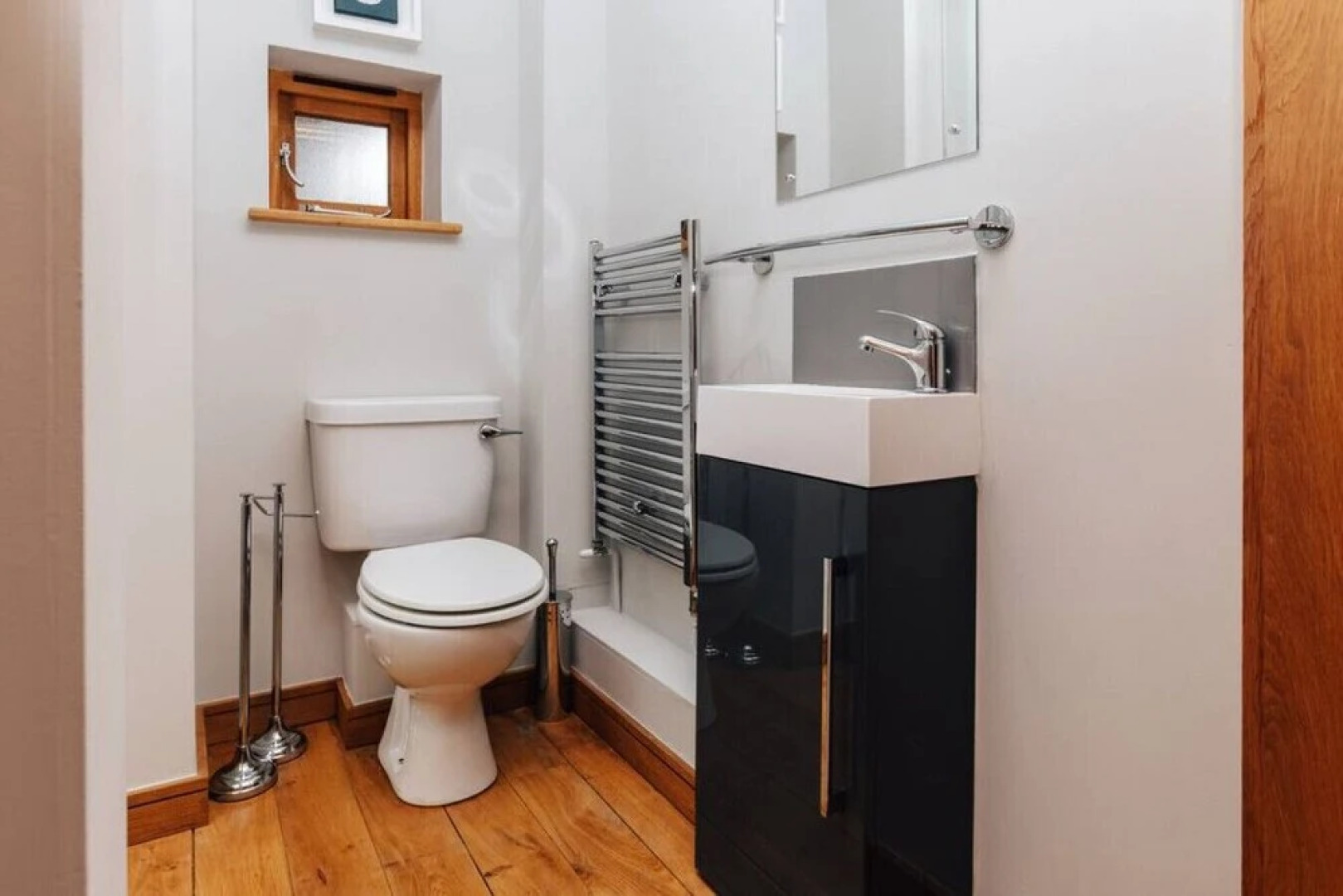 The Herringbone - 3 Bed With Parking Pet Friendly