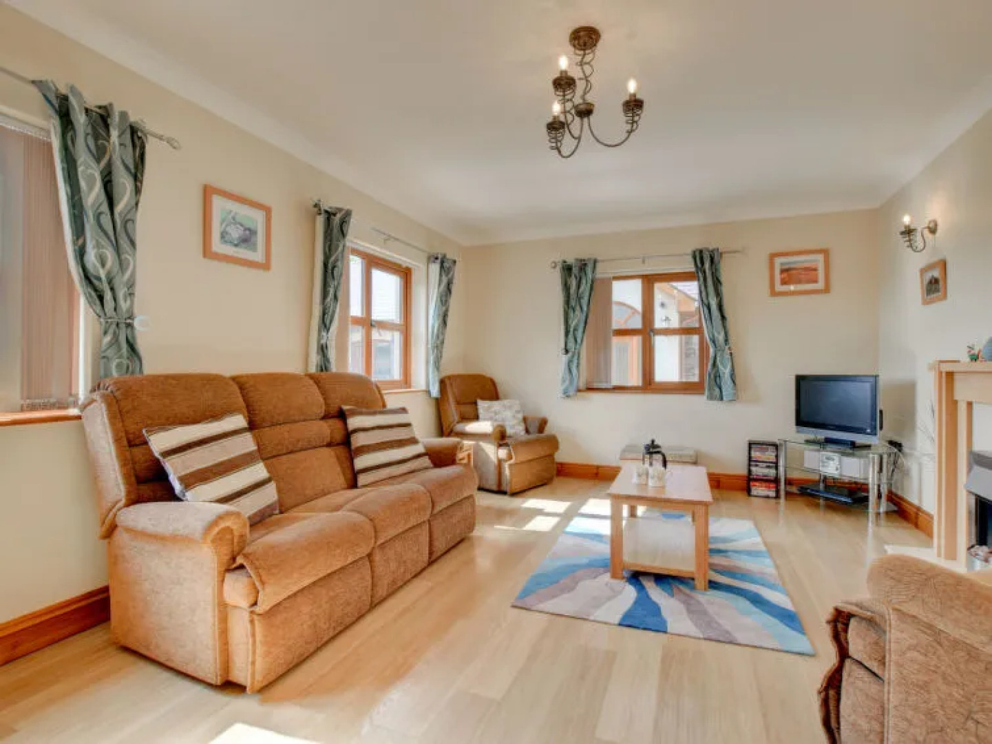 Holiday Home Bwthyn Cadair