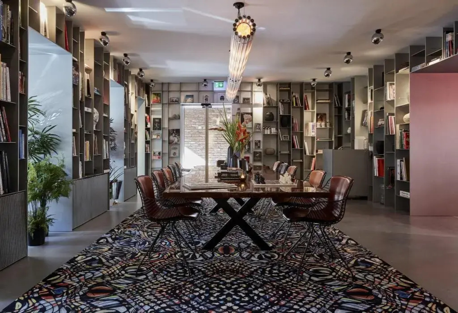 Sir Savigny Hotel, part of Sircle Collection