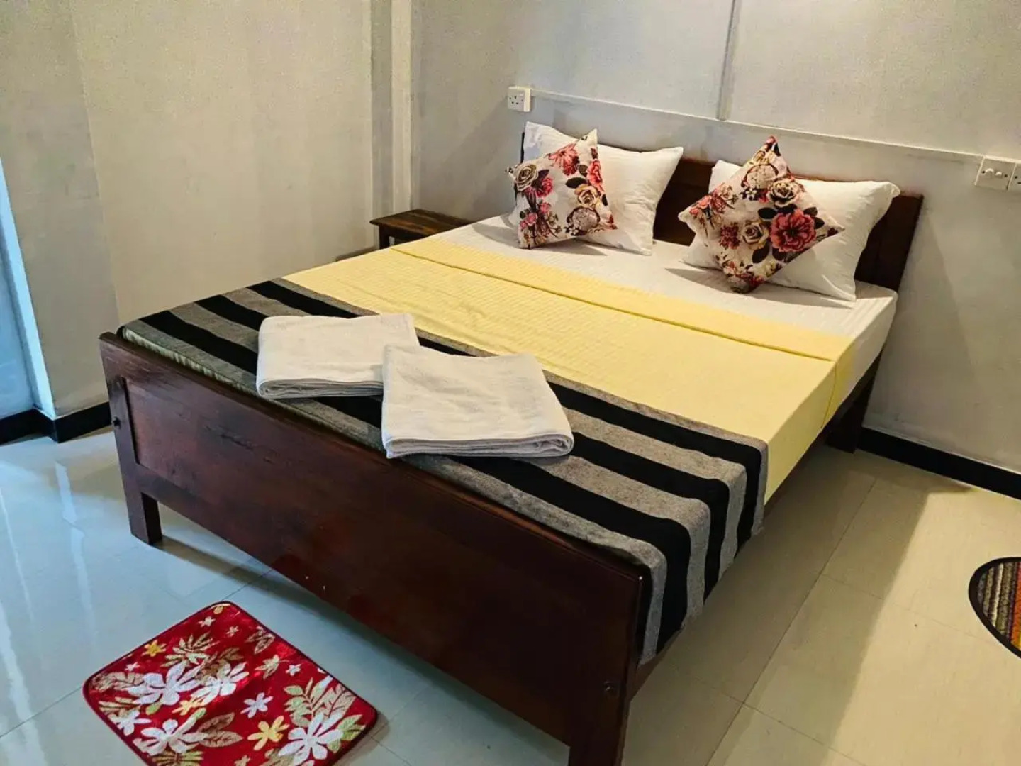 Riverside Camping Udawalawa