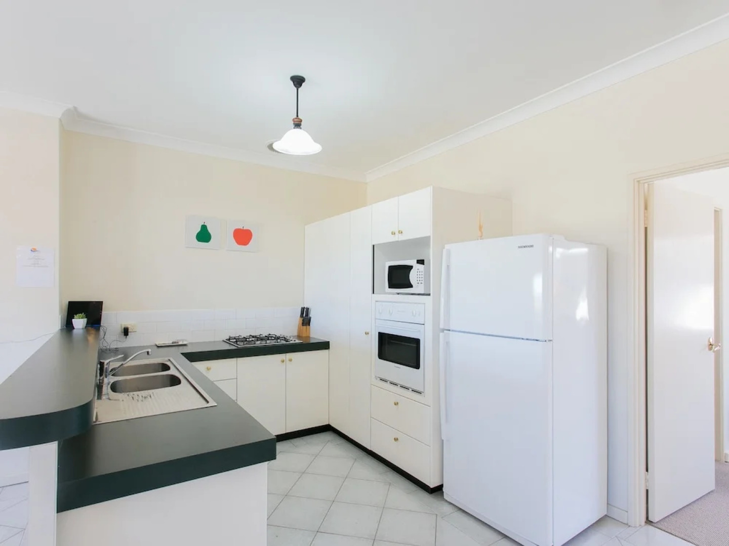 Beach Rd Villas by Rockingham Apartments