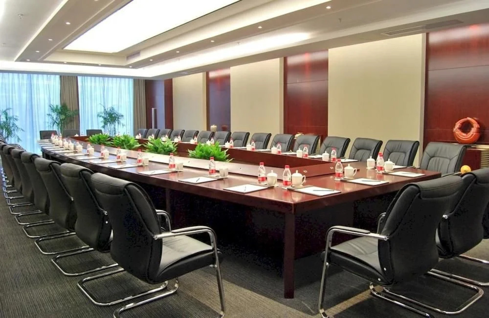 Zhongjing Taichi Lake International Resort