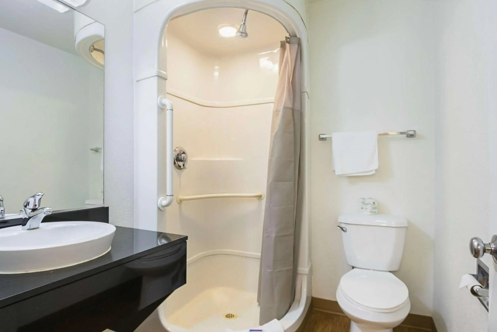 Motel 6 Rochester, MN