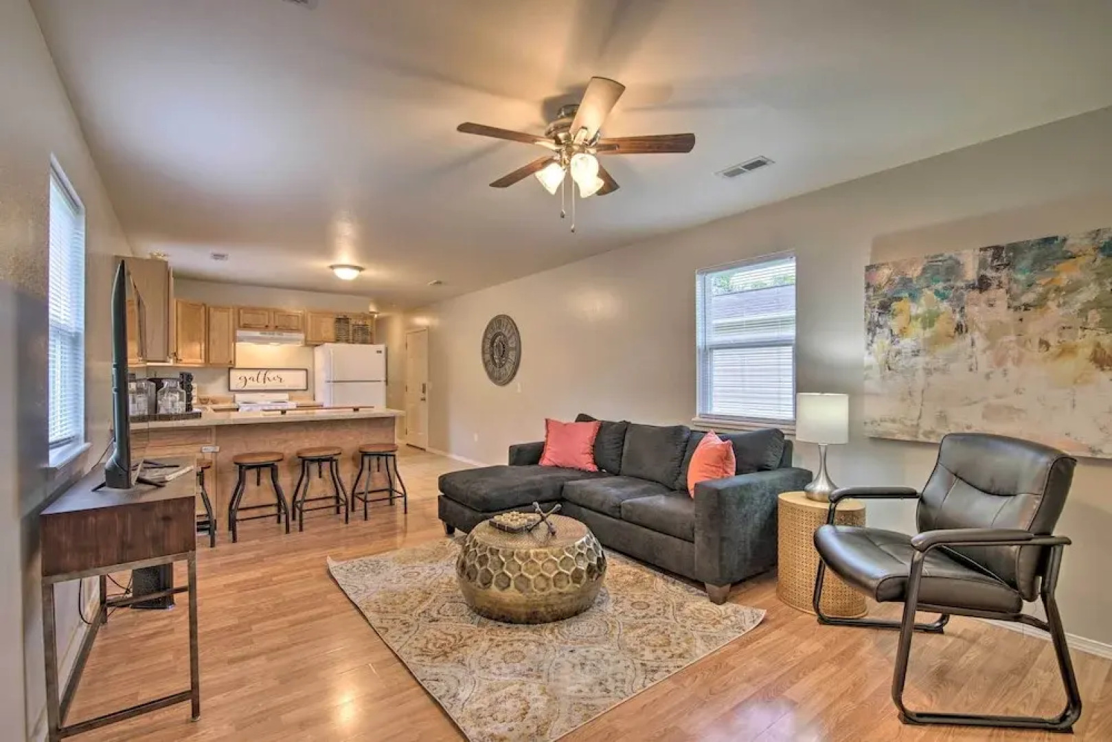 Comfy West Plains Home < 1 Mi to Main Street!