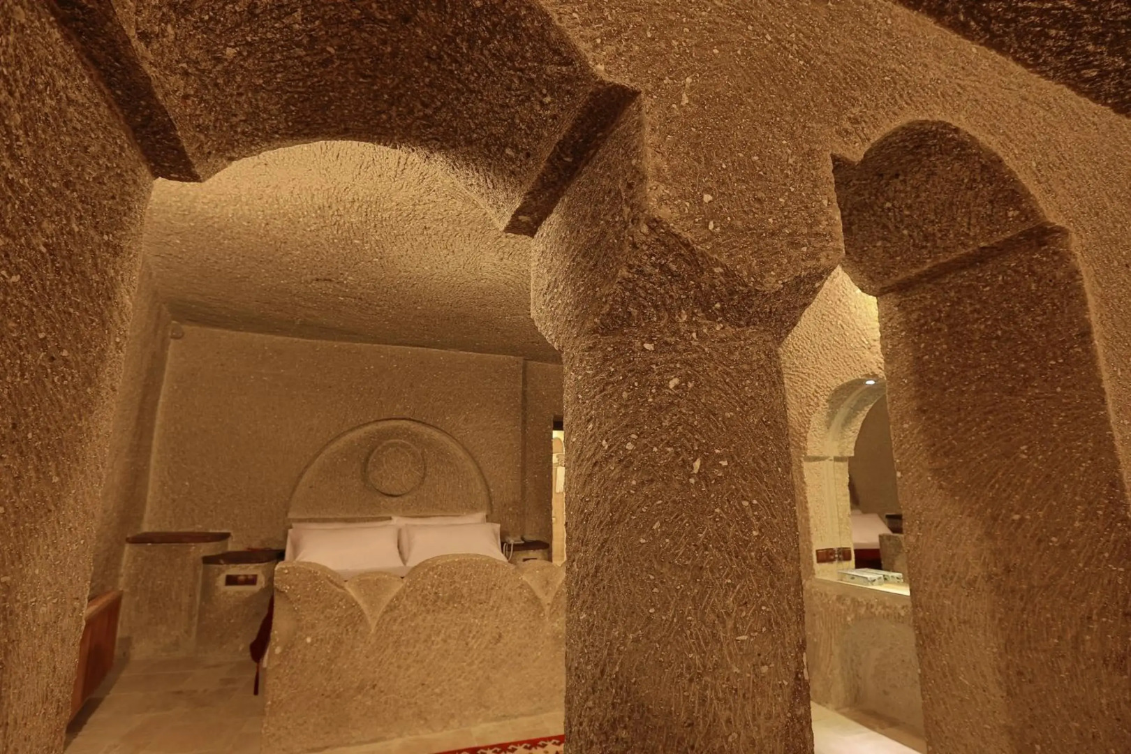 Grand Cave Suites