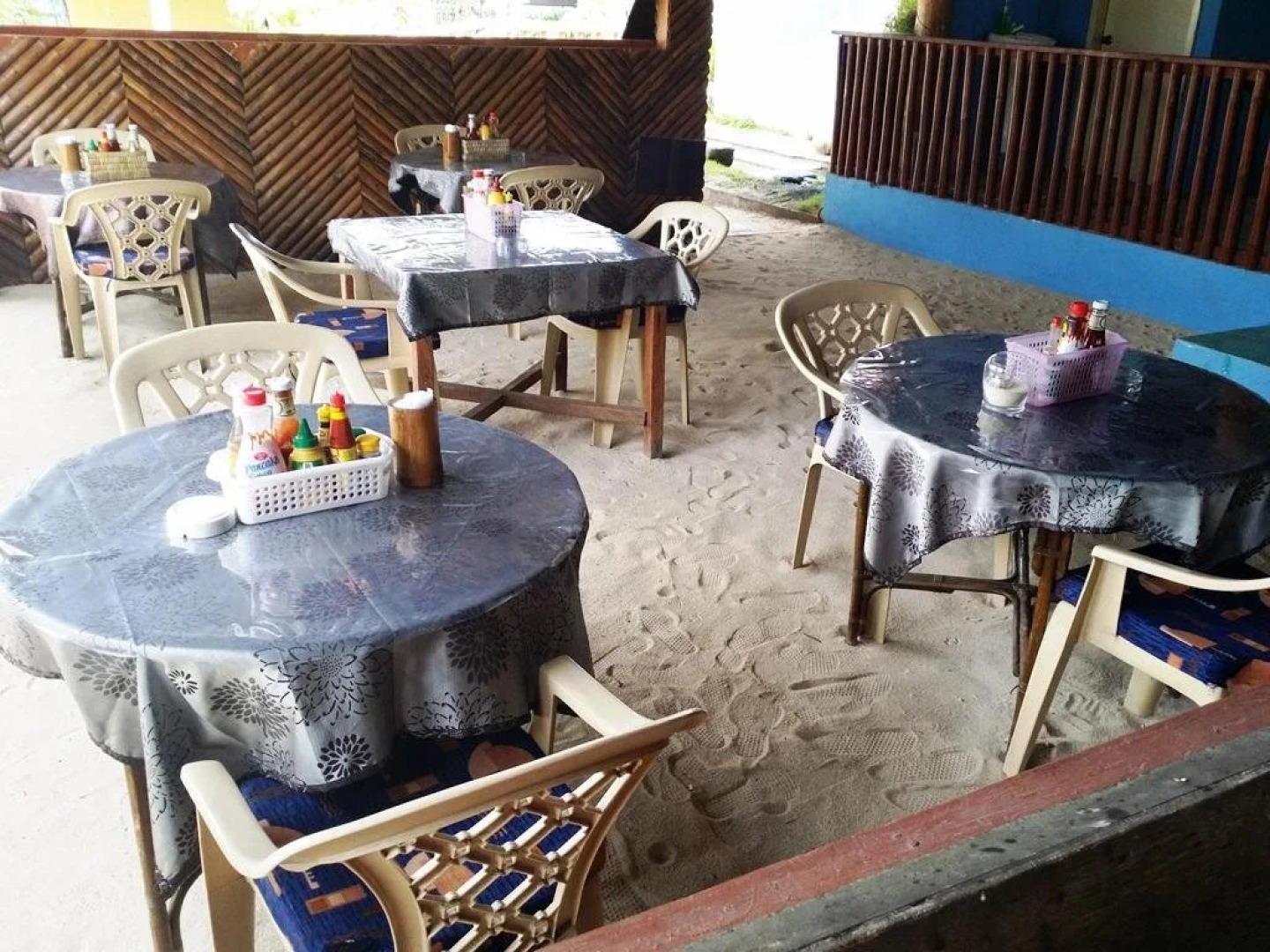 The Sharks Tail Dive Resort