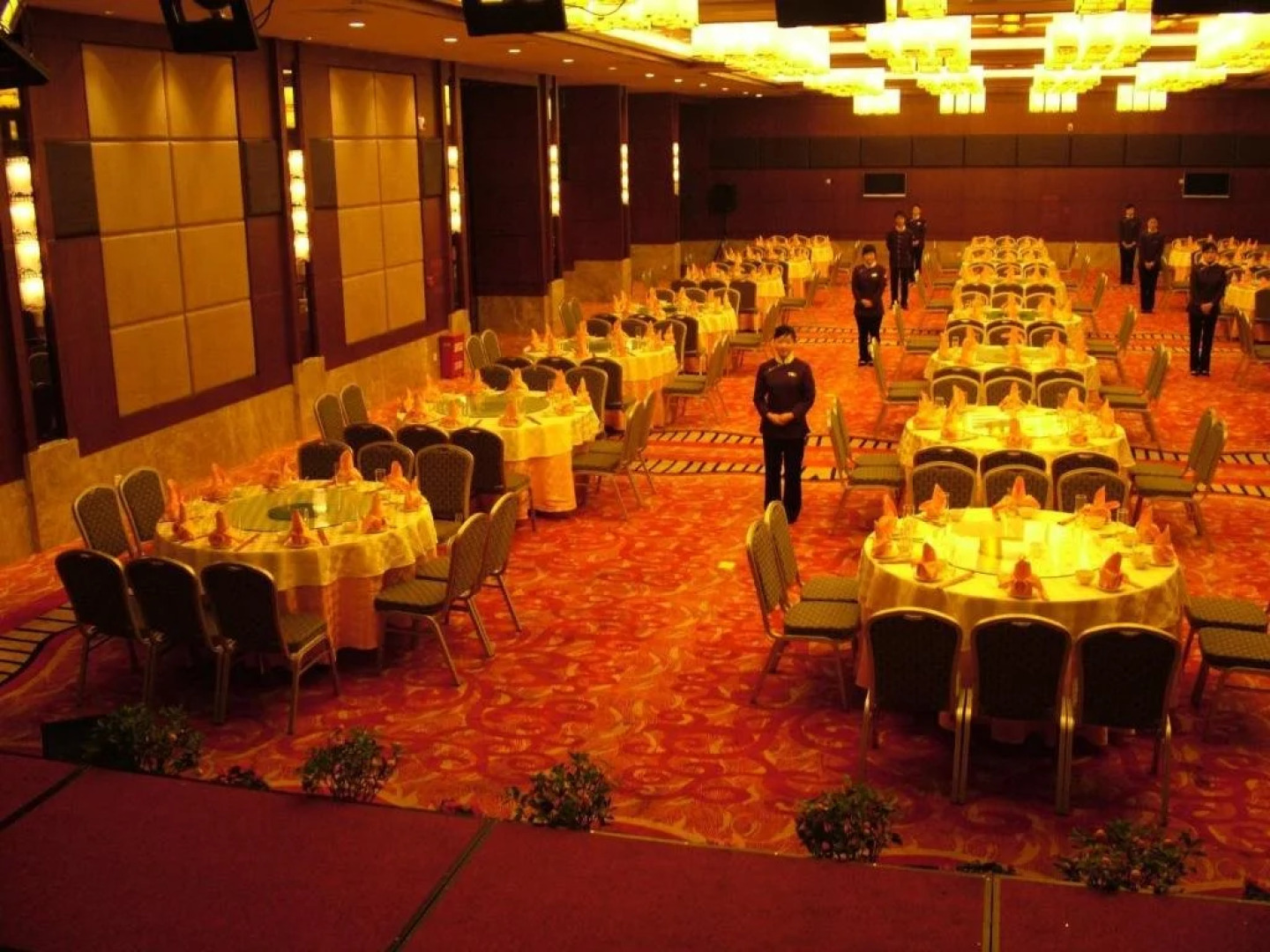 King Kowloon Hotel
