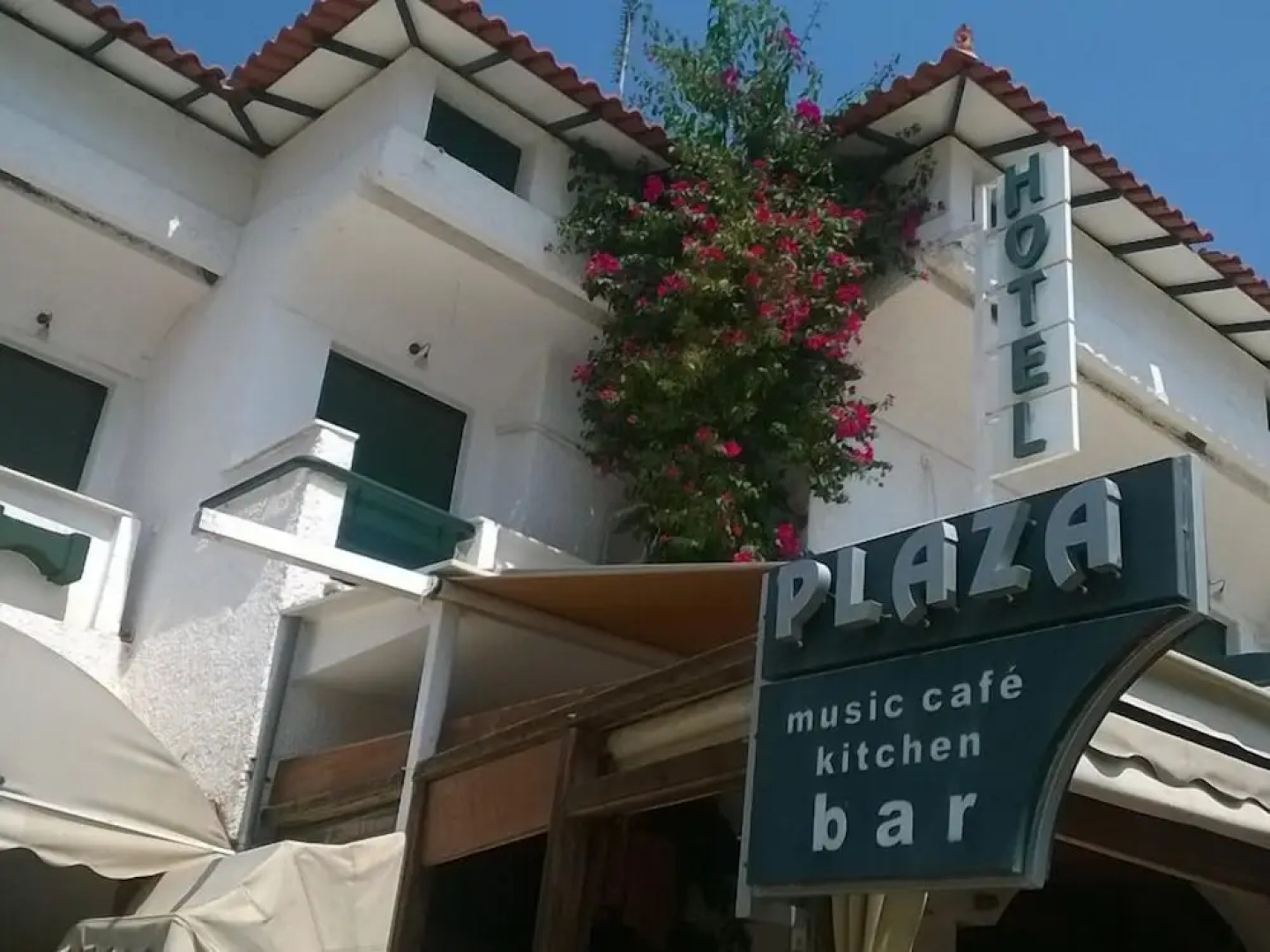 Epidavros Plaza Hotel - Music Bar