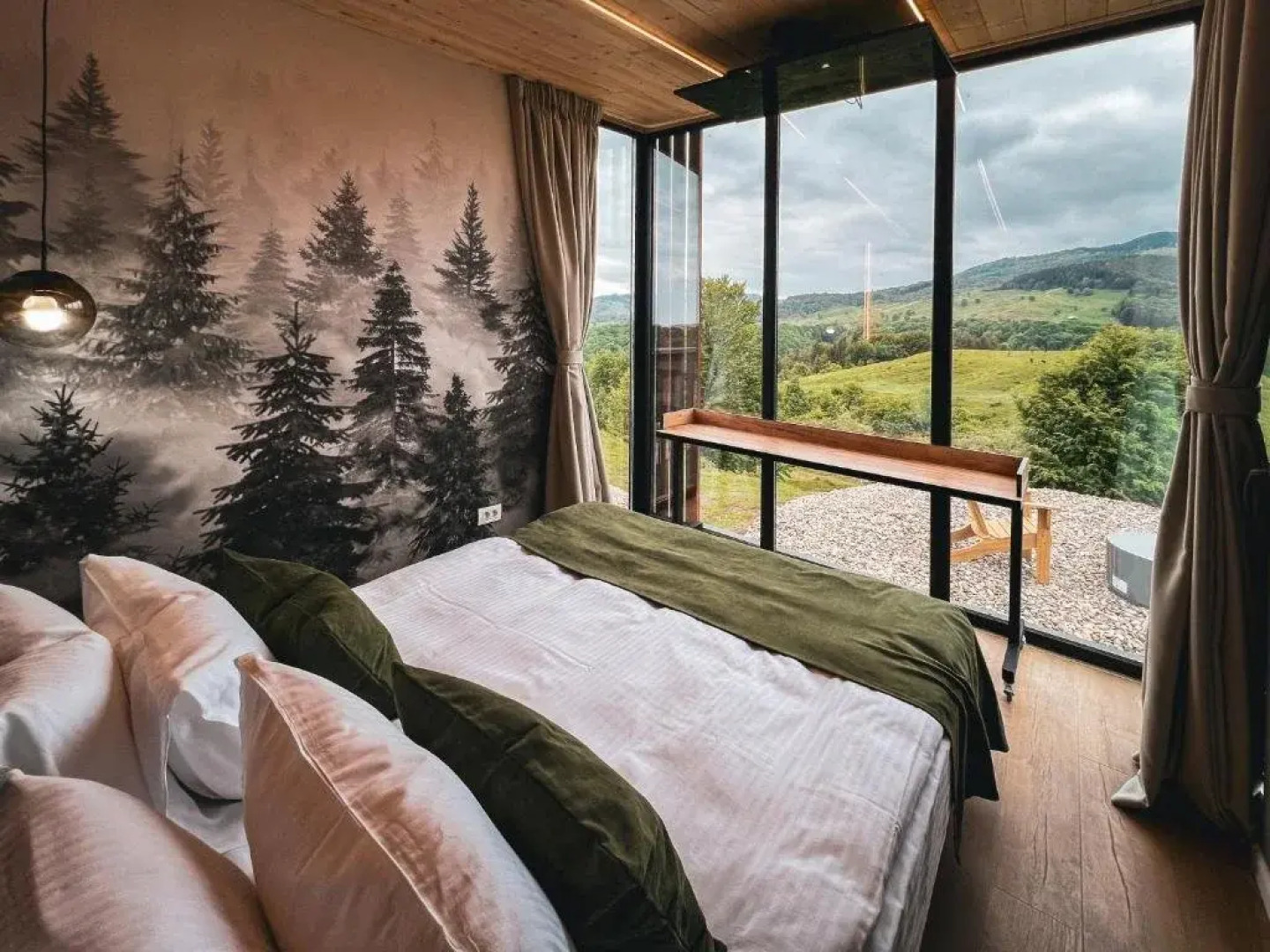 . Moon VALLEY Casute tip camping