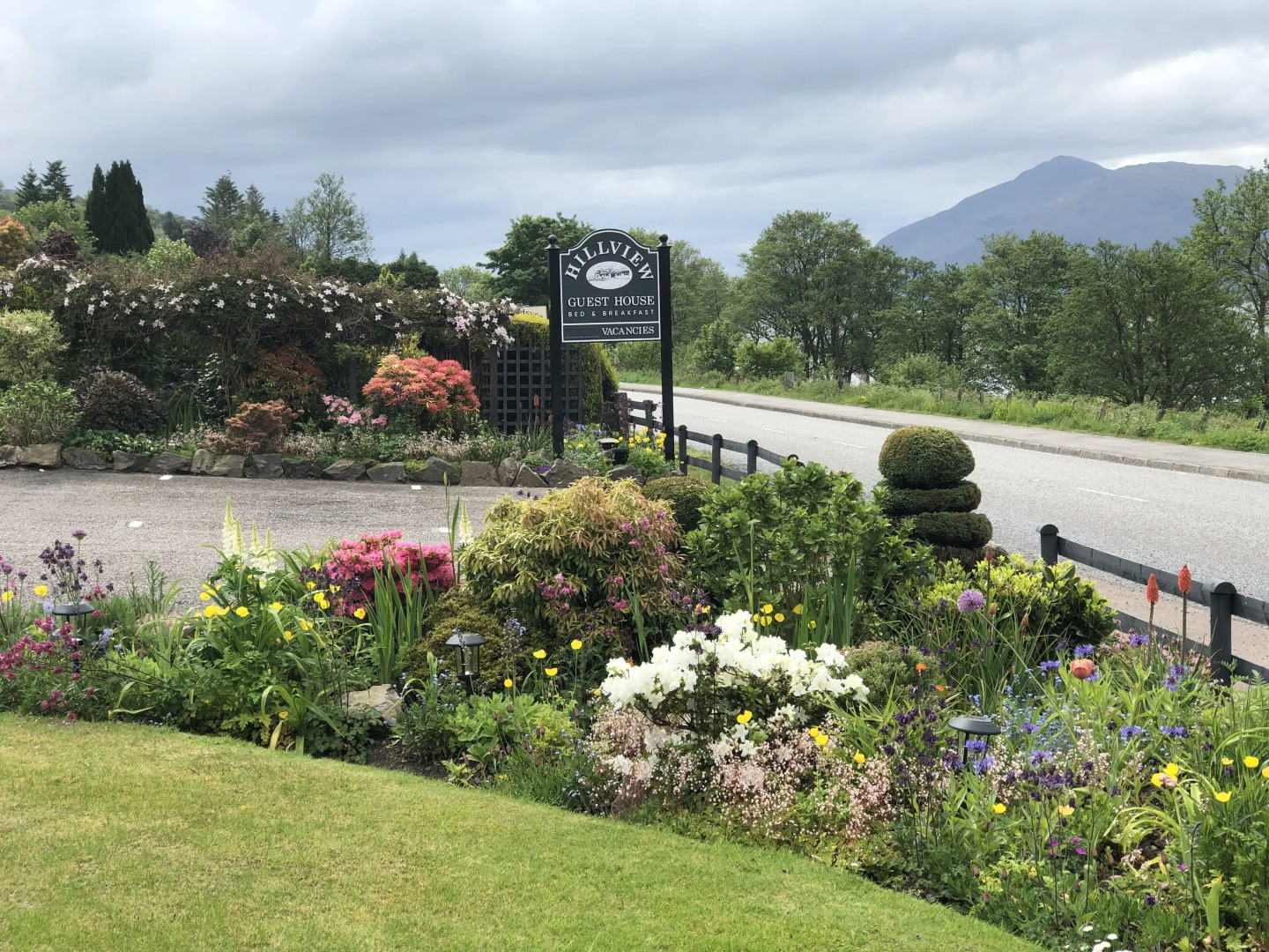 Hillview guest house