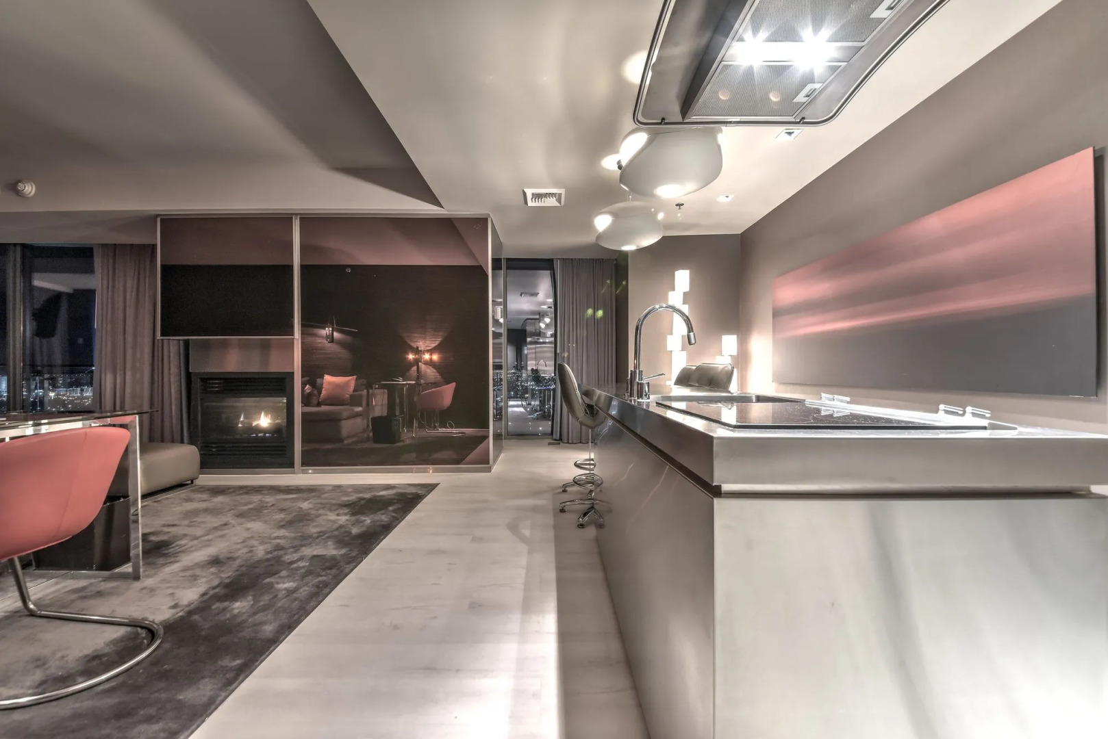 StripViewSuites at Palms Place