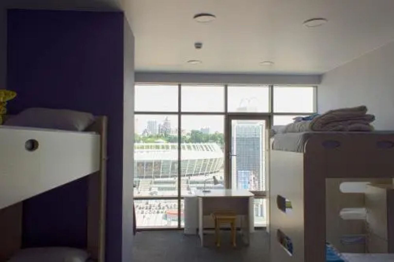 Як Олимпик Хостел