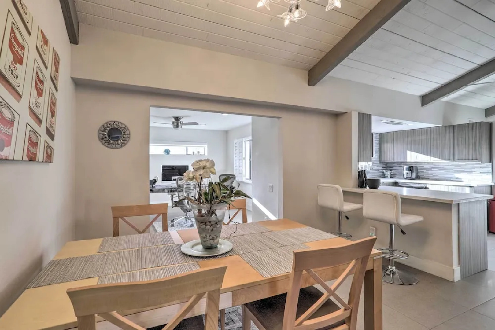 Sleek Rancho Mirage Villa: Patio, Pool, Golf!