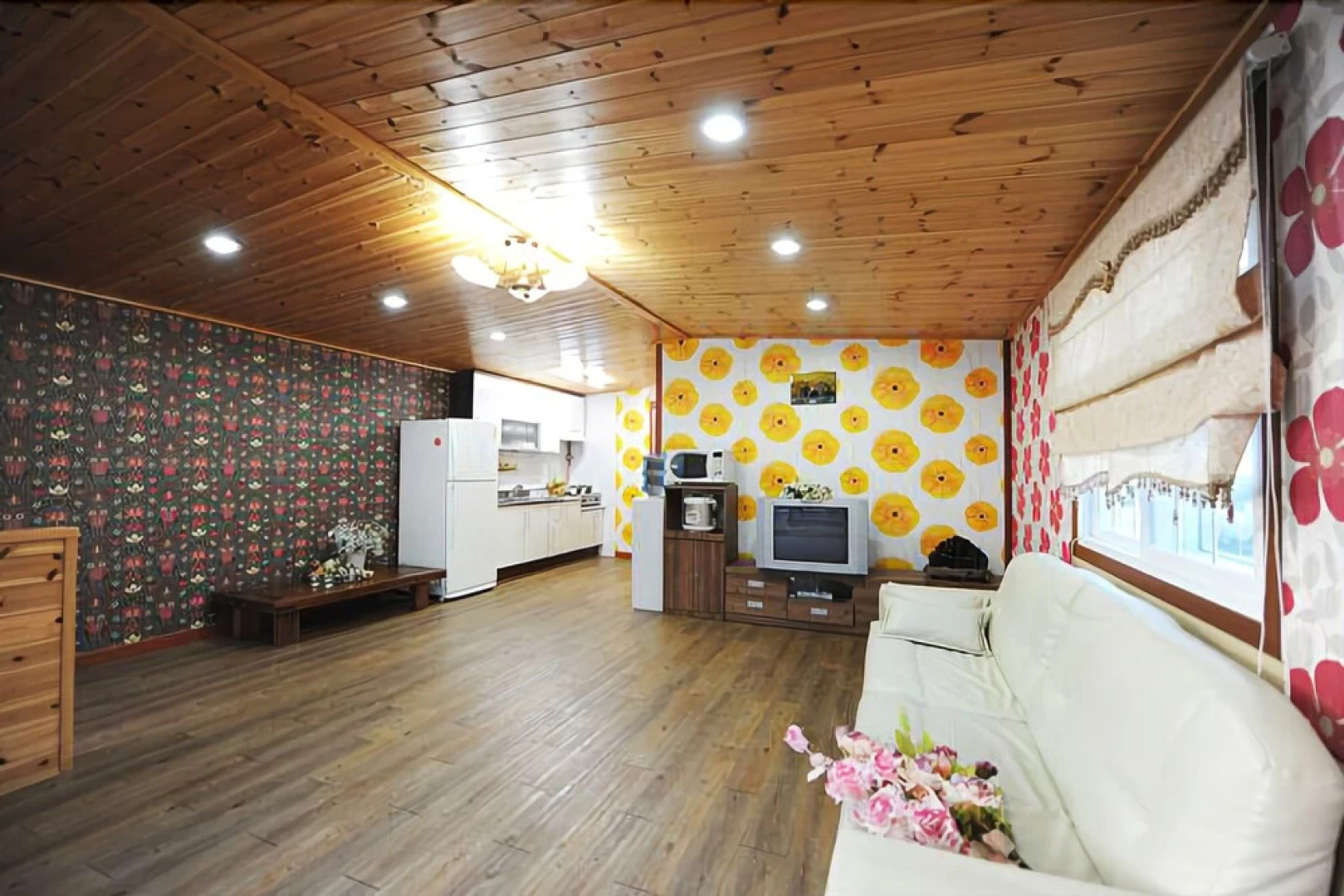 Muju Observatory Pensions