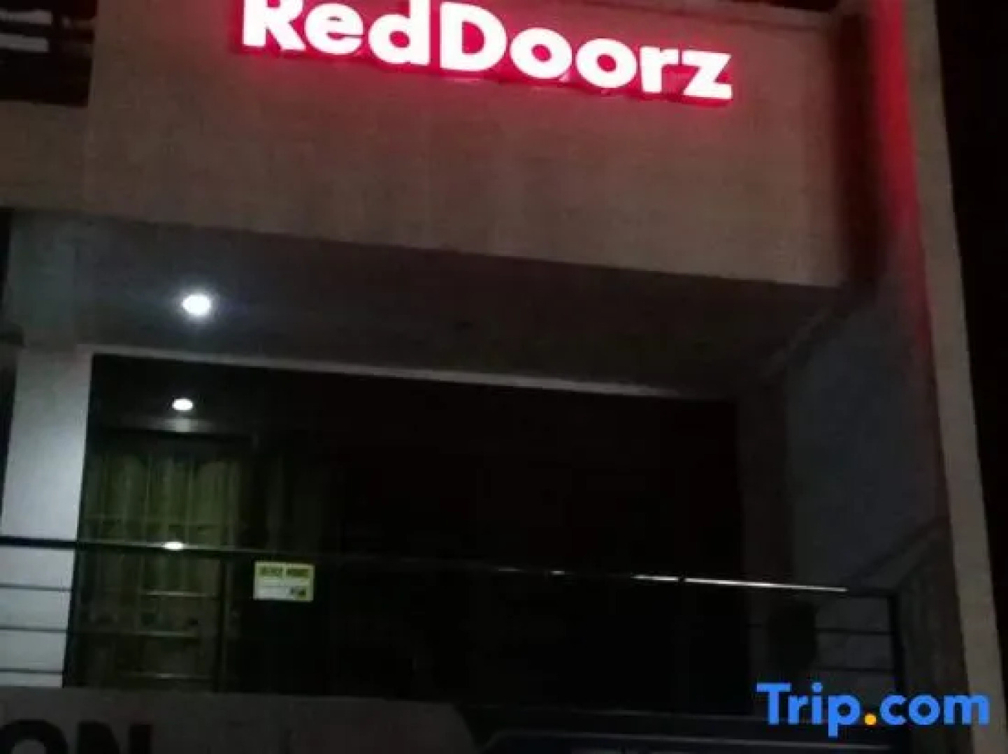 RedDoorz @ Poblacion Sur Sigma
