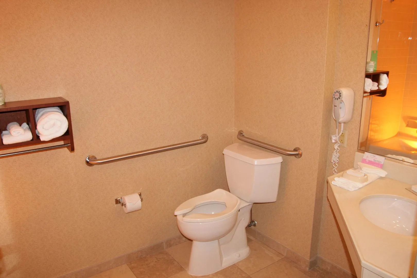 Spark by Hilton Green Bay