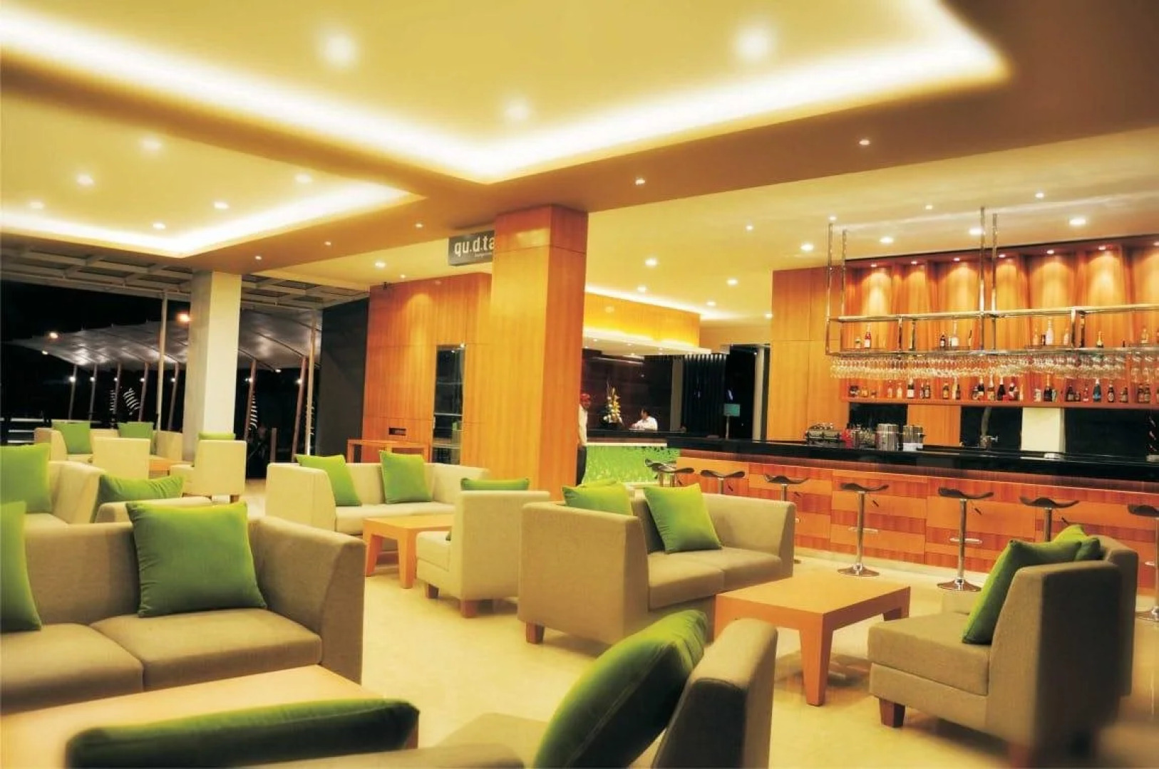 Oasis Siliwangi Sport Hotel